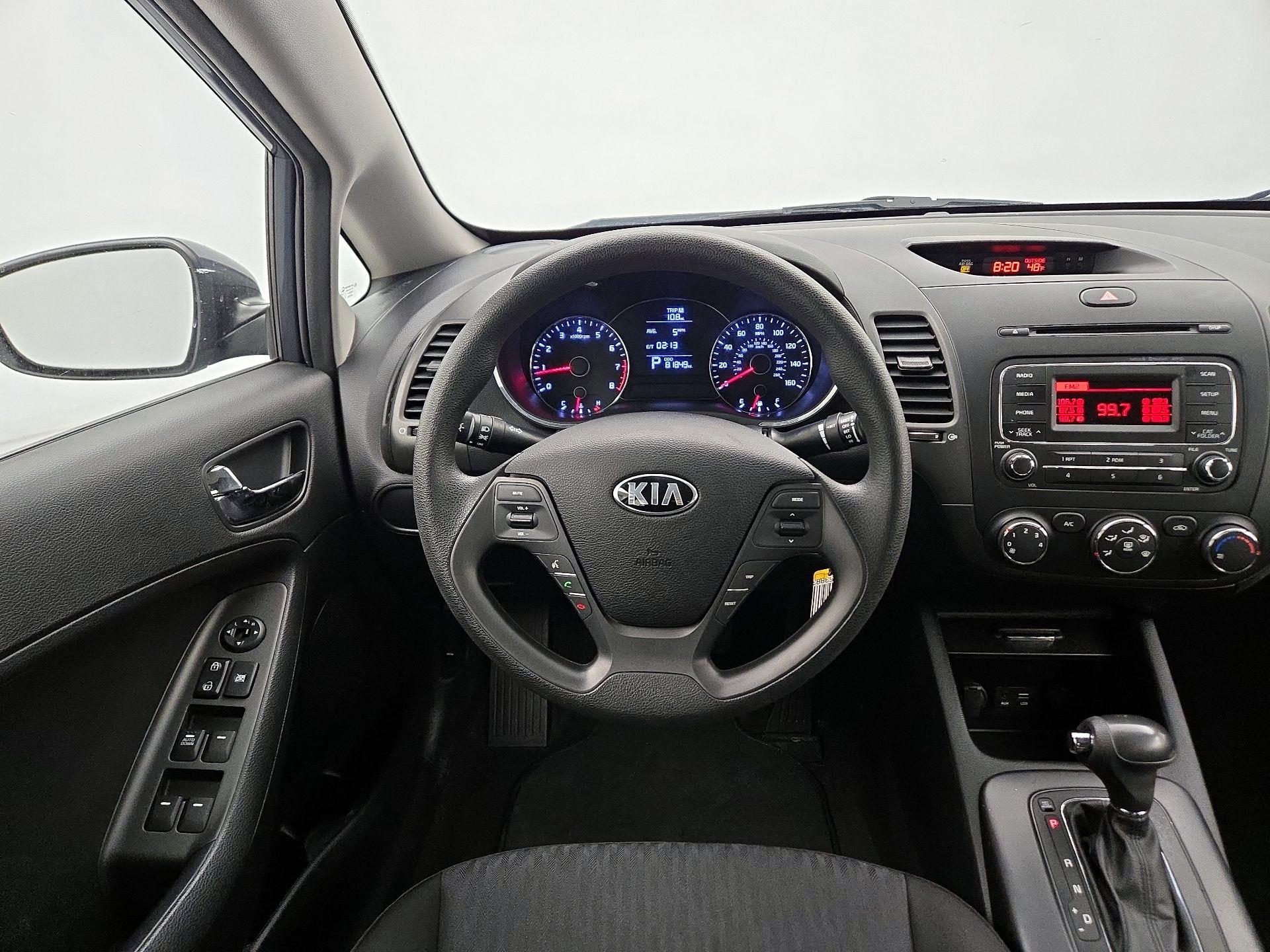 Thumbnail: 2016 Kia Forte - 10