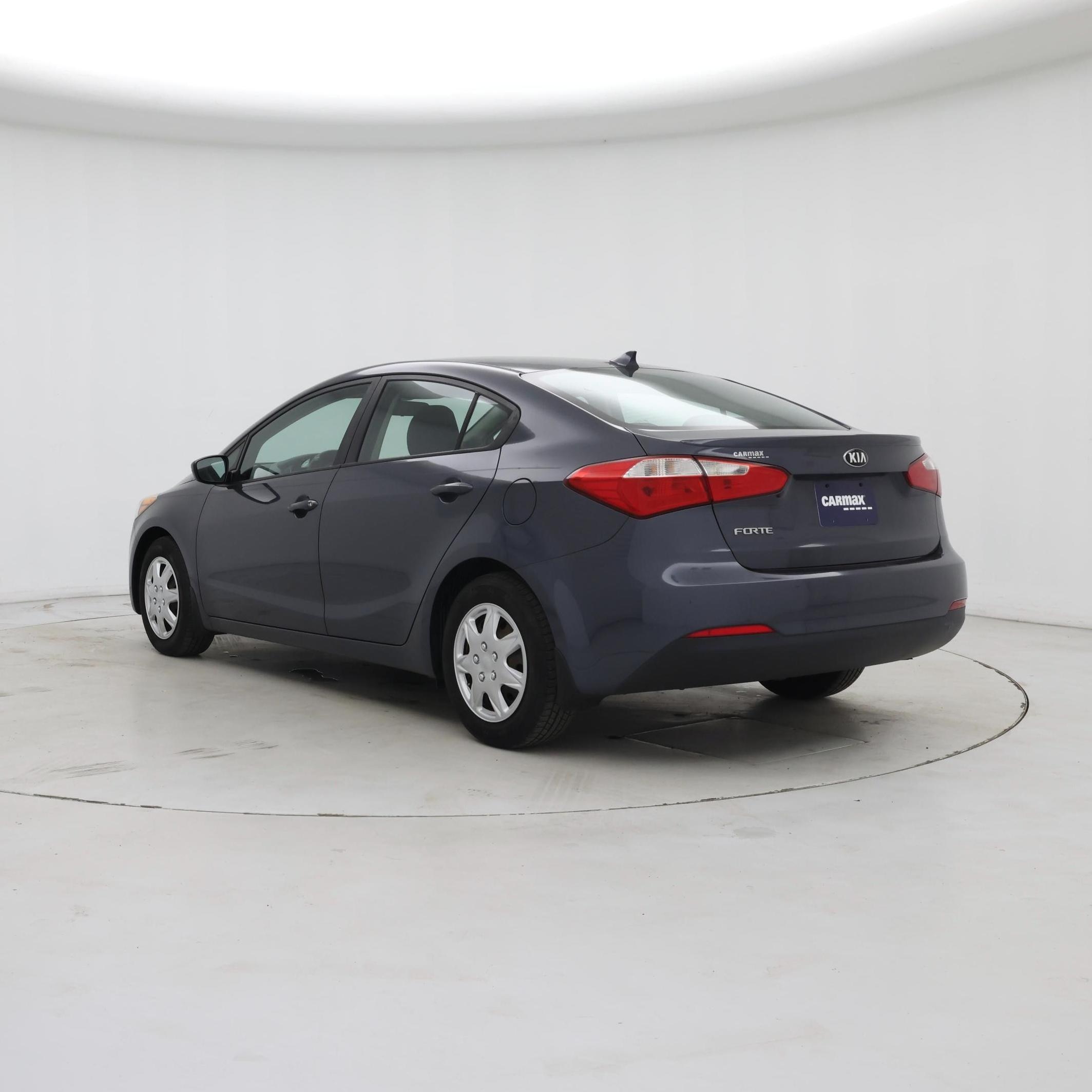 Thumbnail: 2016 Kia Forte - 2