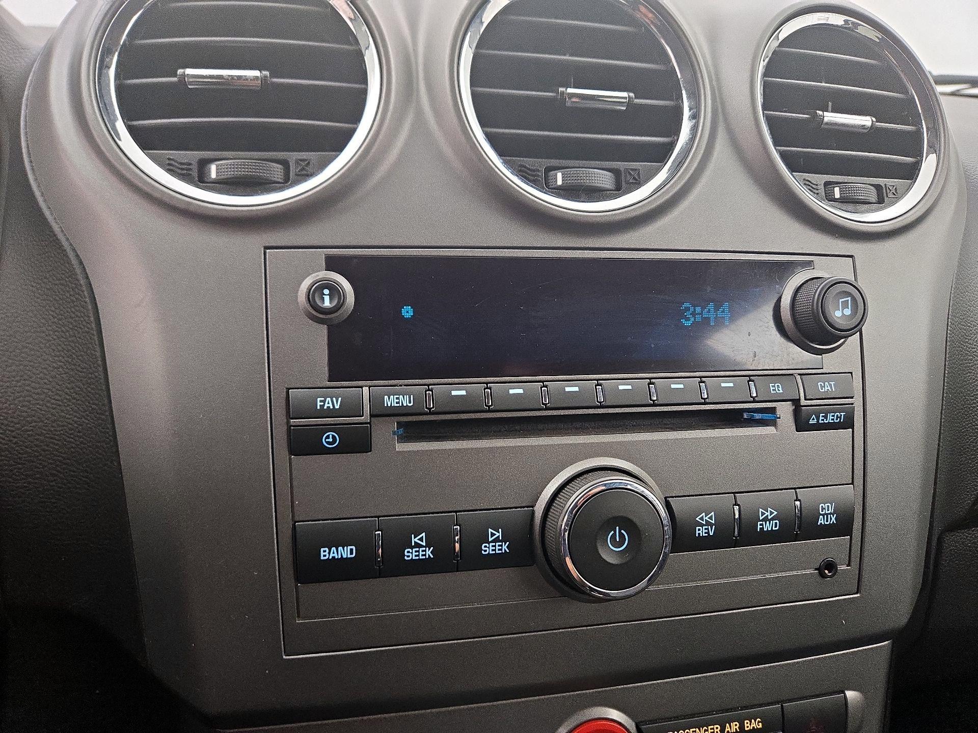 Thumbnail: 2014 Chevrolet Captiva Sport - 14