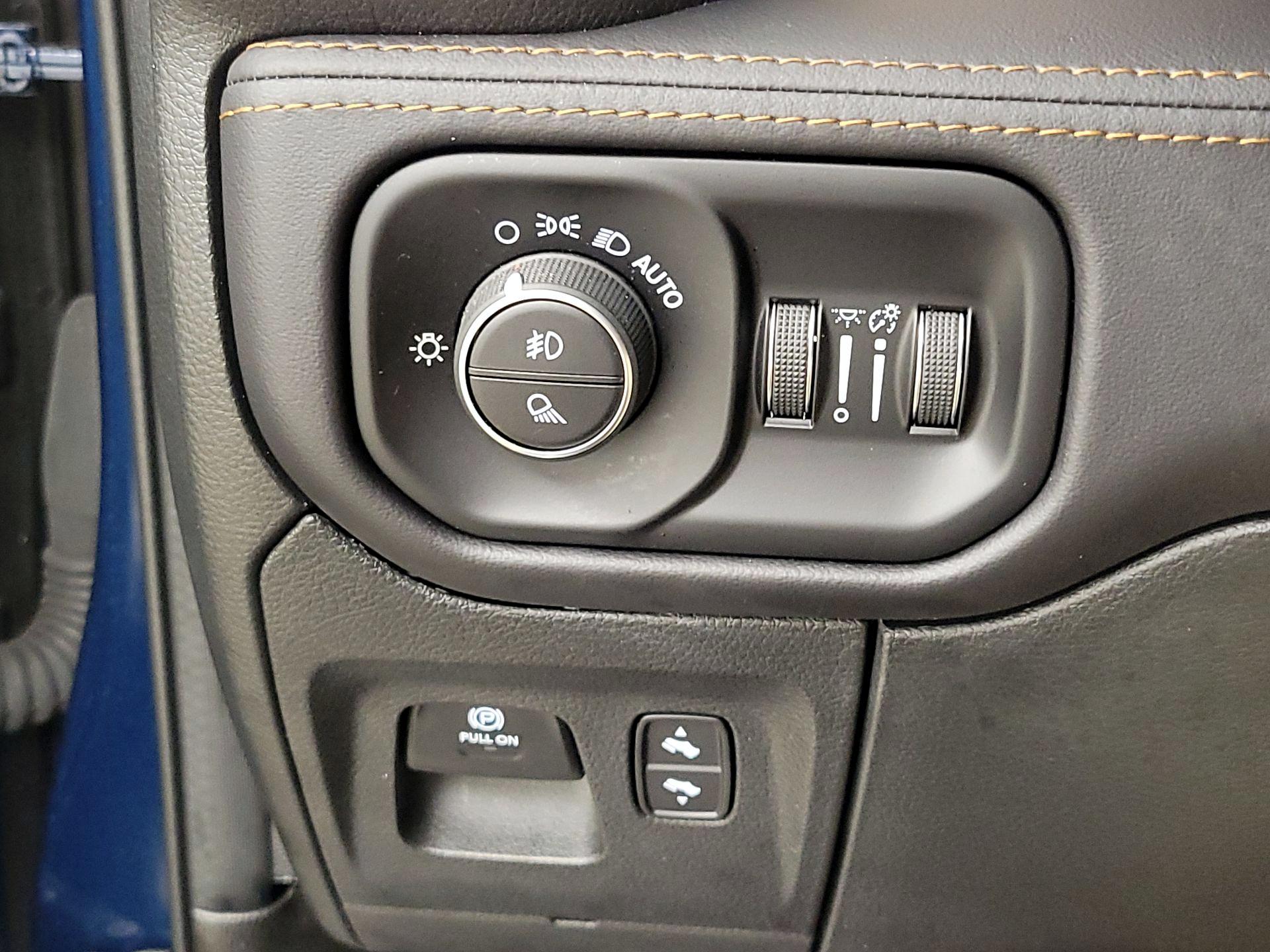 Thumbnail: 2023 RAM 1500 - 13