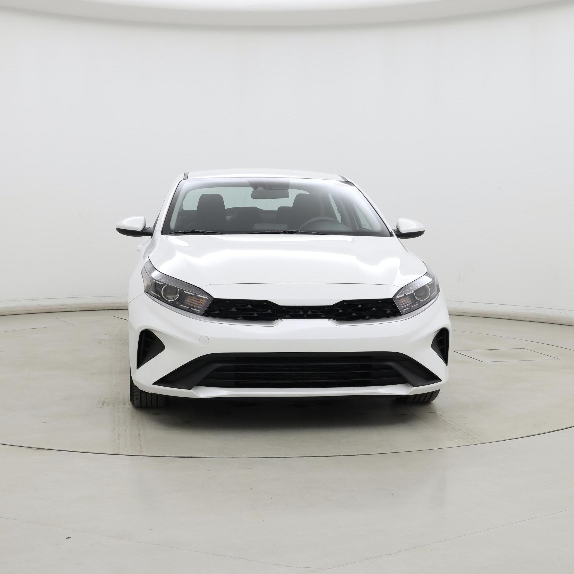 Thumbnail: 2023 Kia Forte - 5