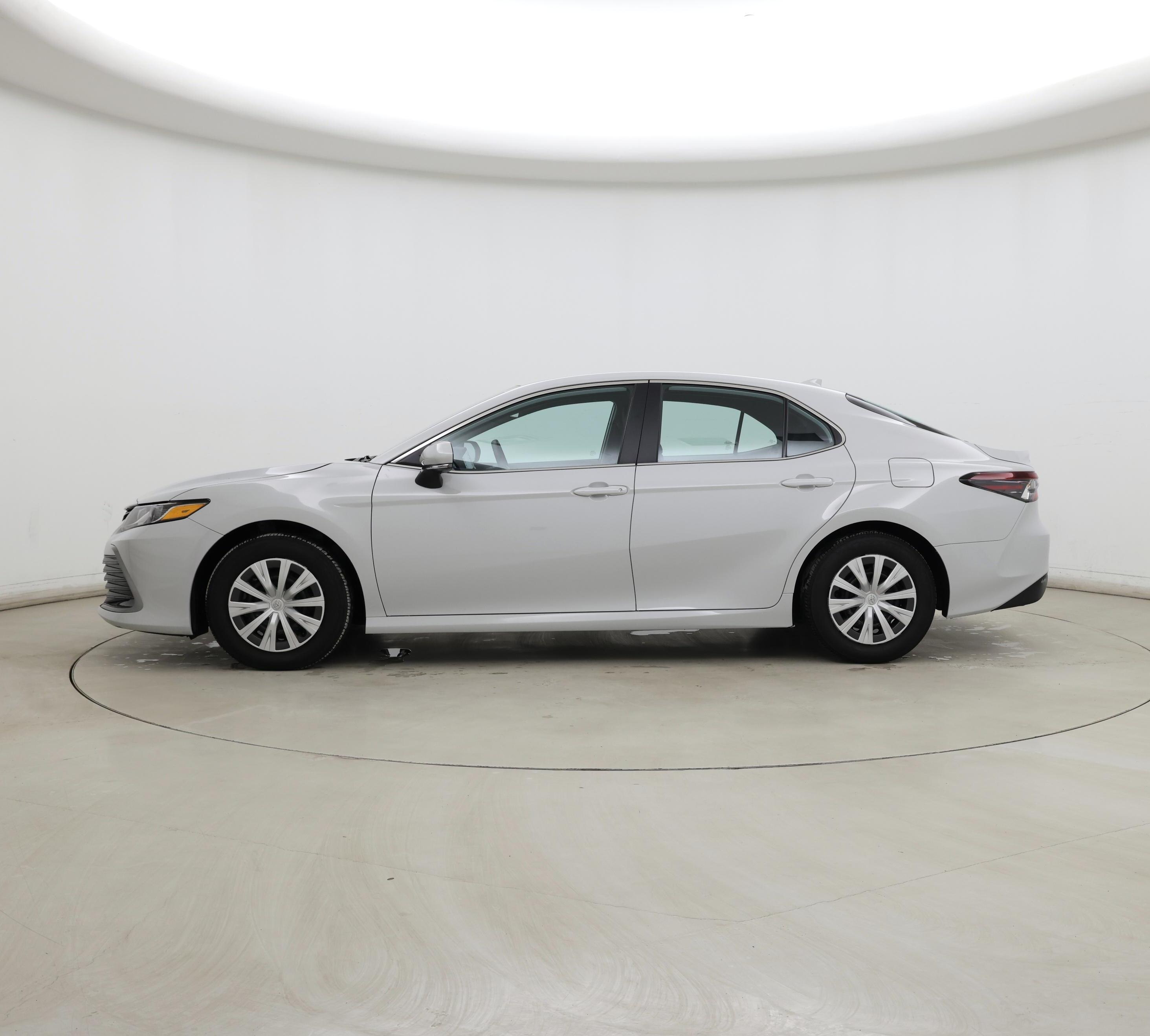 Thumbnail: 2023 Toyota Camry - 3