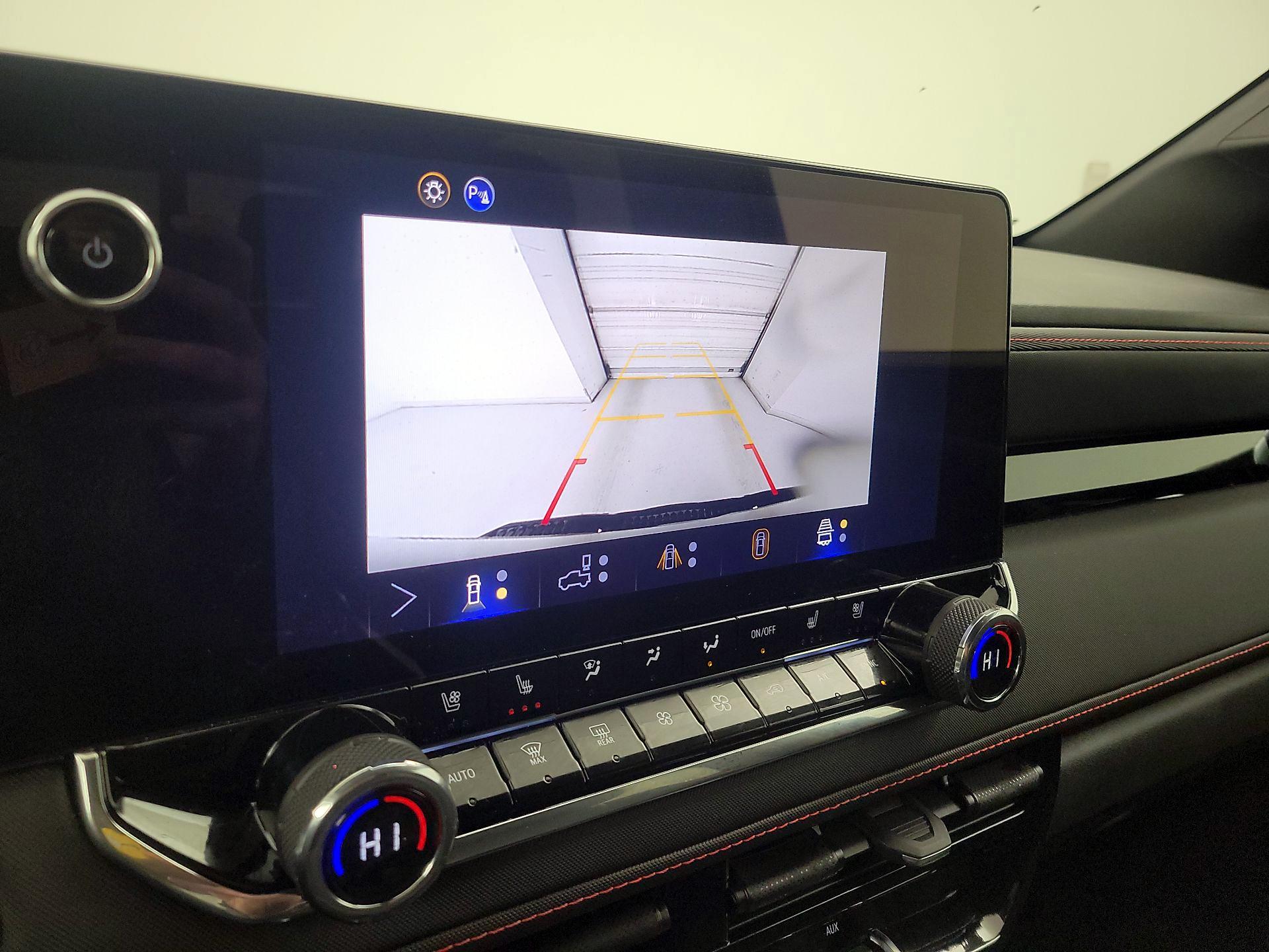 Thumbnail: 2025 Chevrolet Colorado - 14