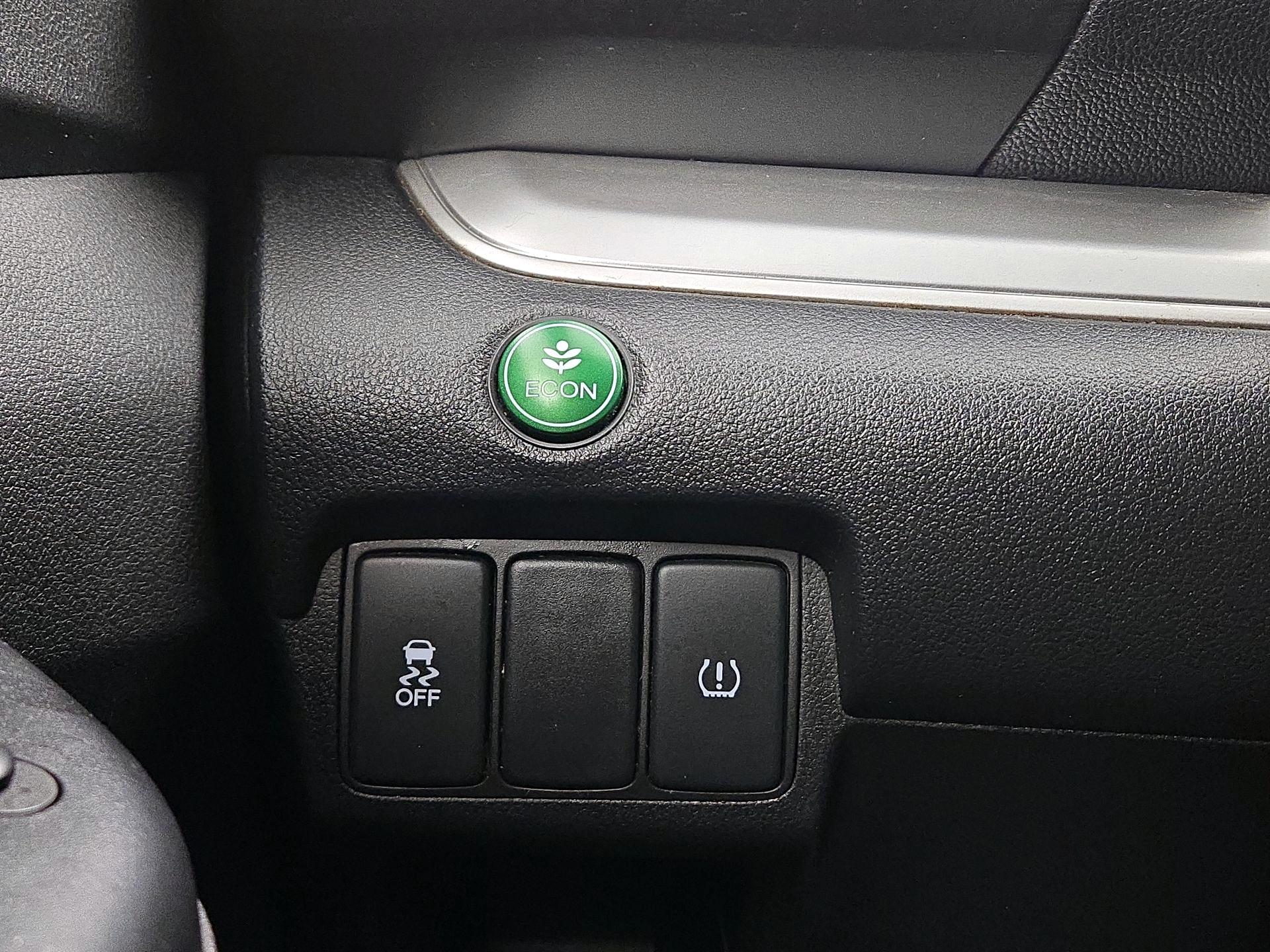 Thumbnail: 2016 Honda CR-V - 13