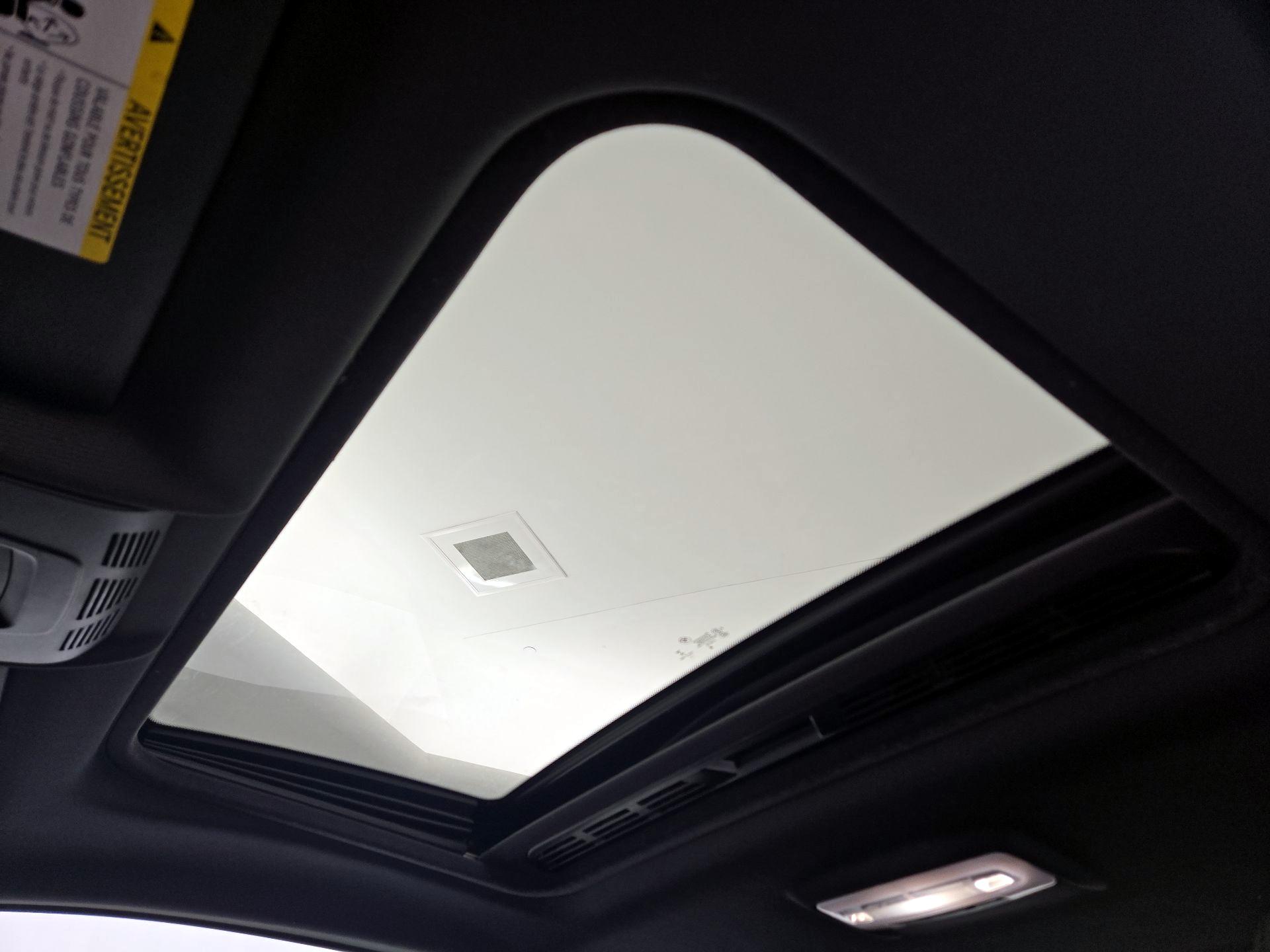 Thumbnail: 2018 BMW 2 Series - 19