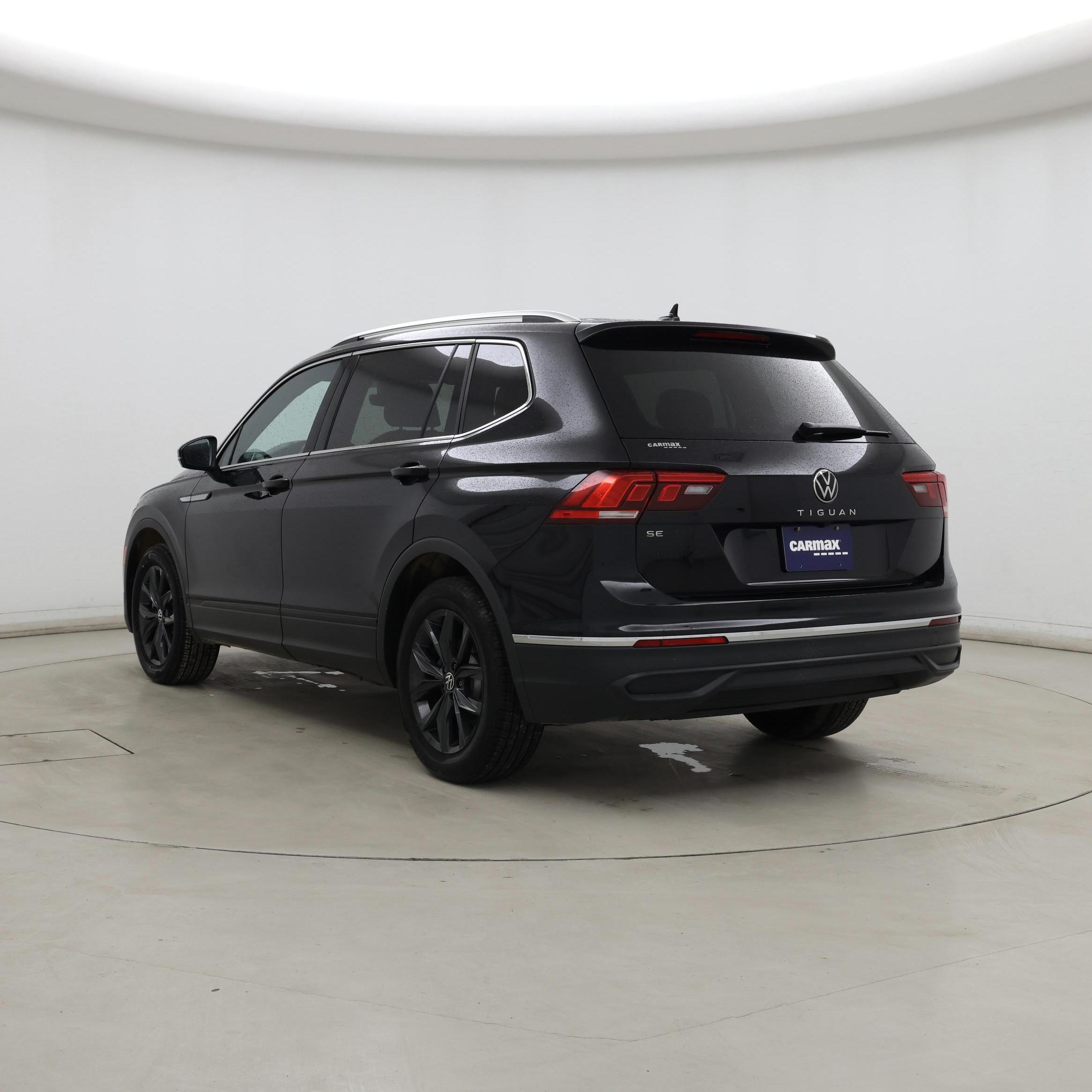 Thumbnail: 2024 Volkswagen Tiguan - 2