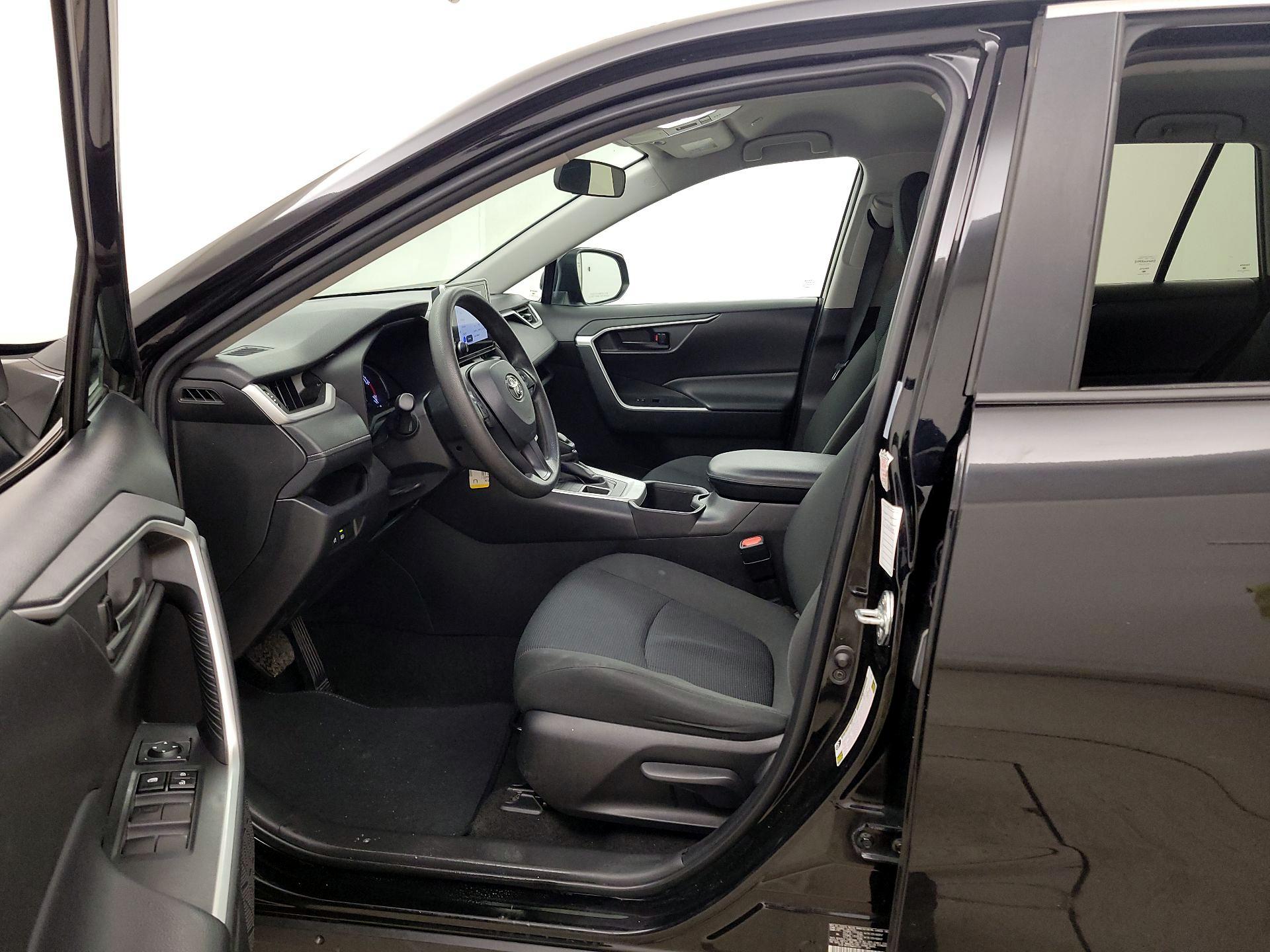 Thumbnail: 2024 Toyota RAV4 - 11