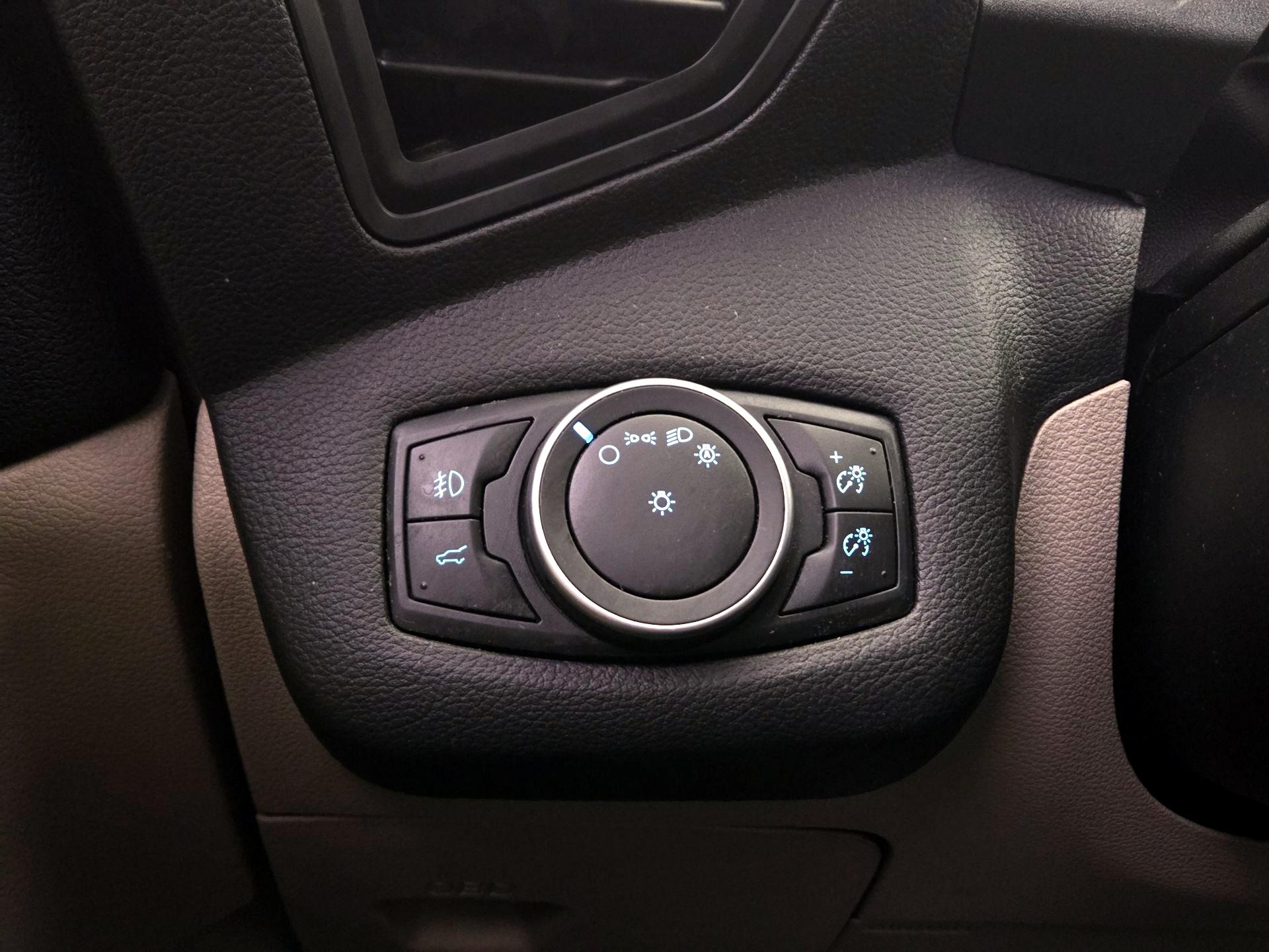 Thumbnail: 2018 Ford Escape - 13