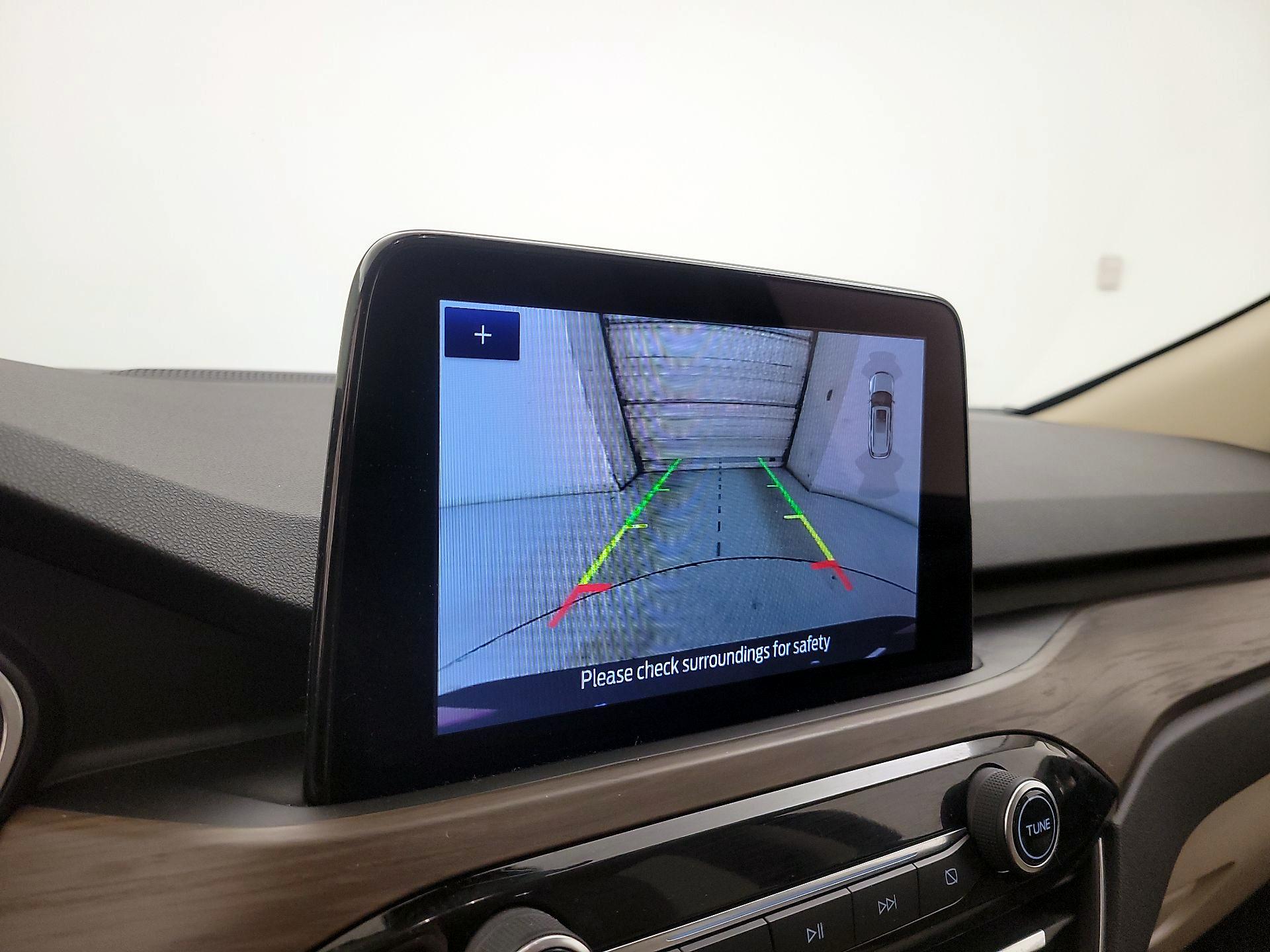 Thumbnail: 2020 Ford Escape - 15