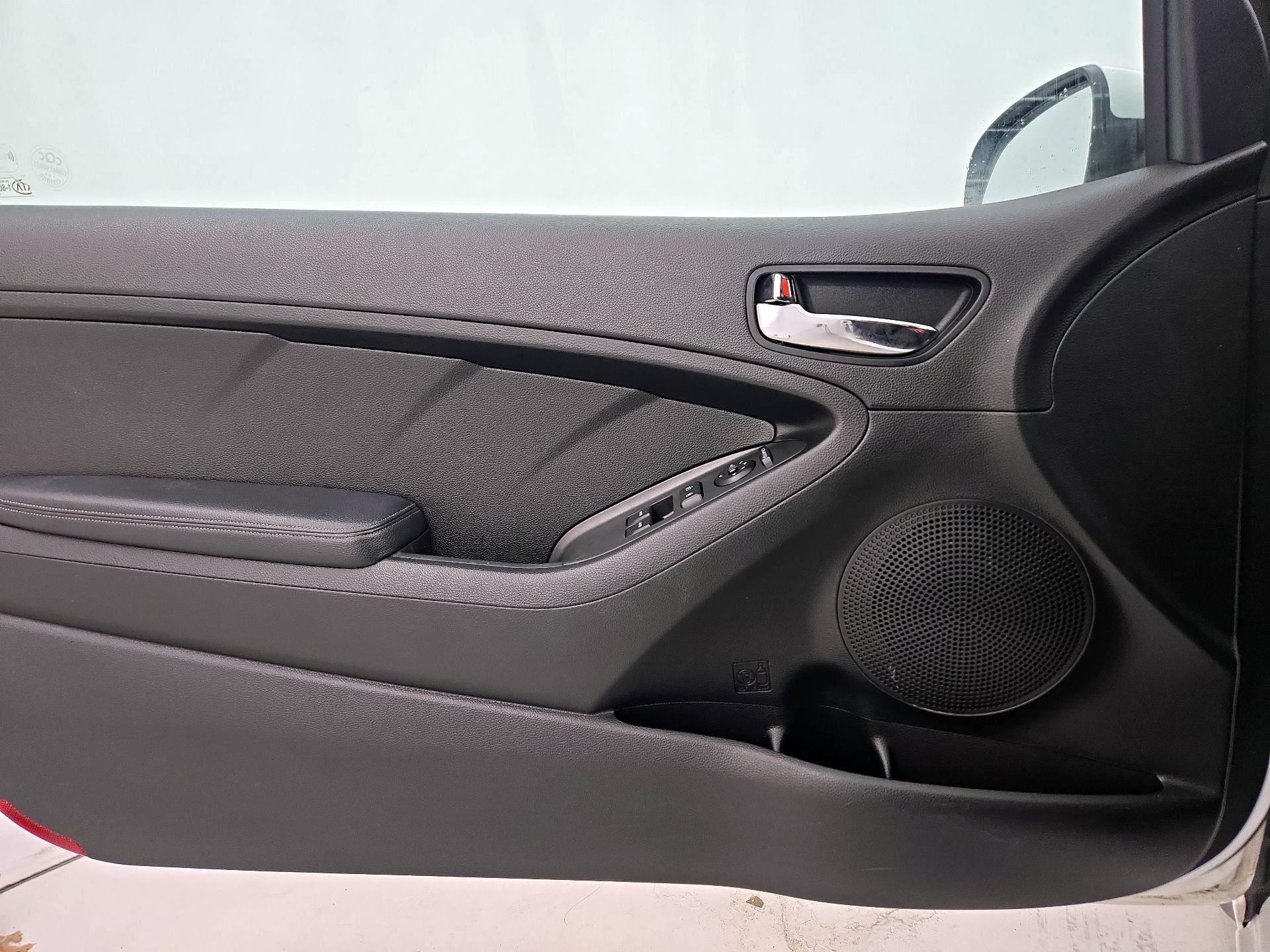 Thumbnail: 2014 Kia Forte - 12