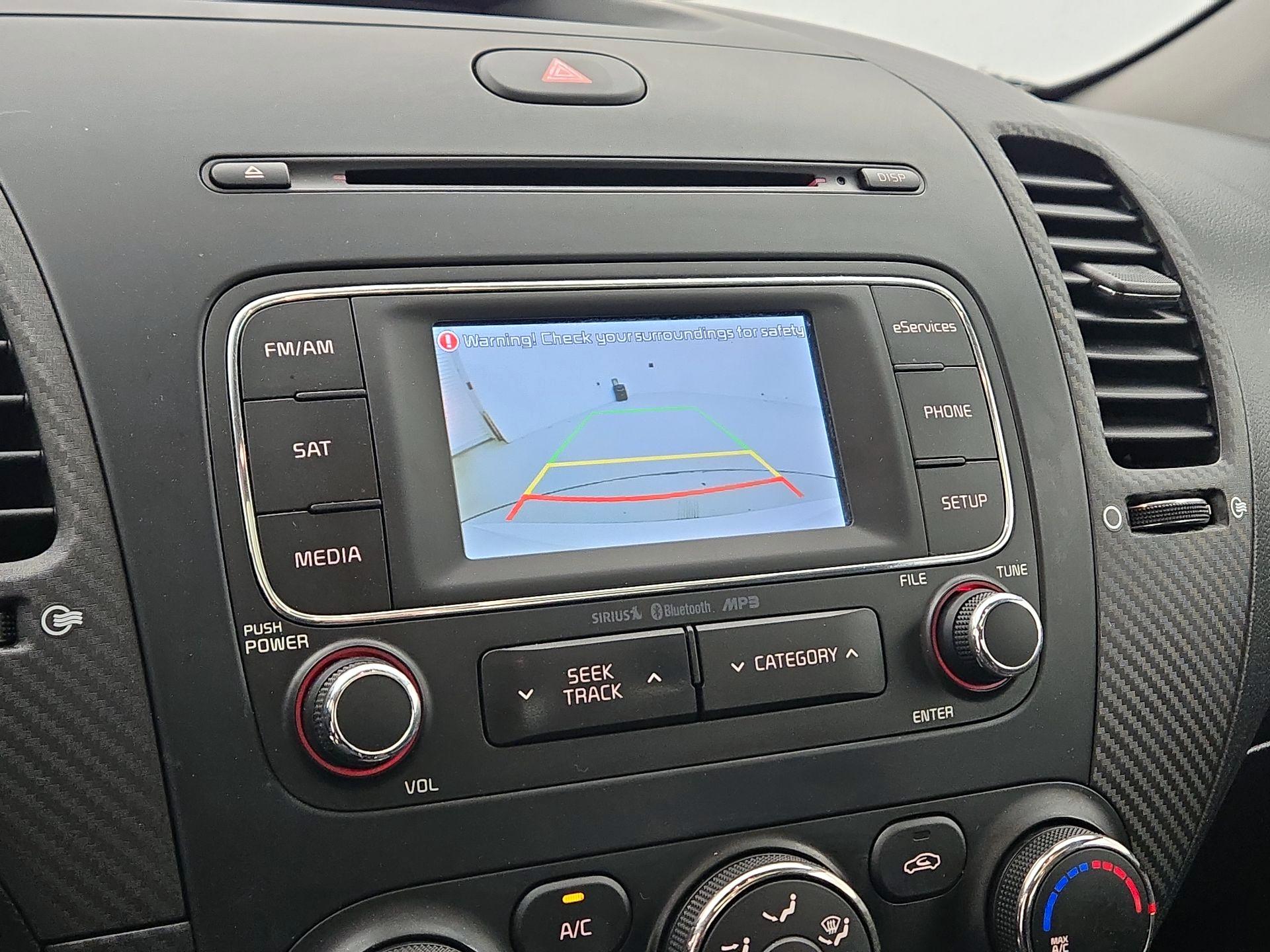 Thumbnail: 2014 Kia Forte - 14