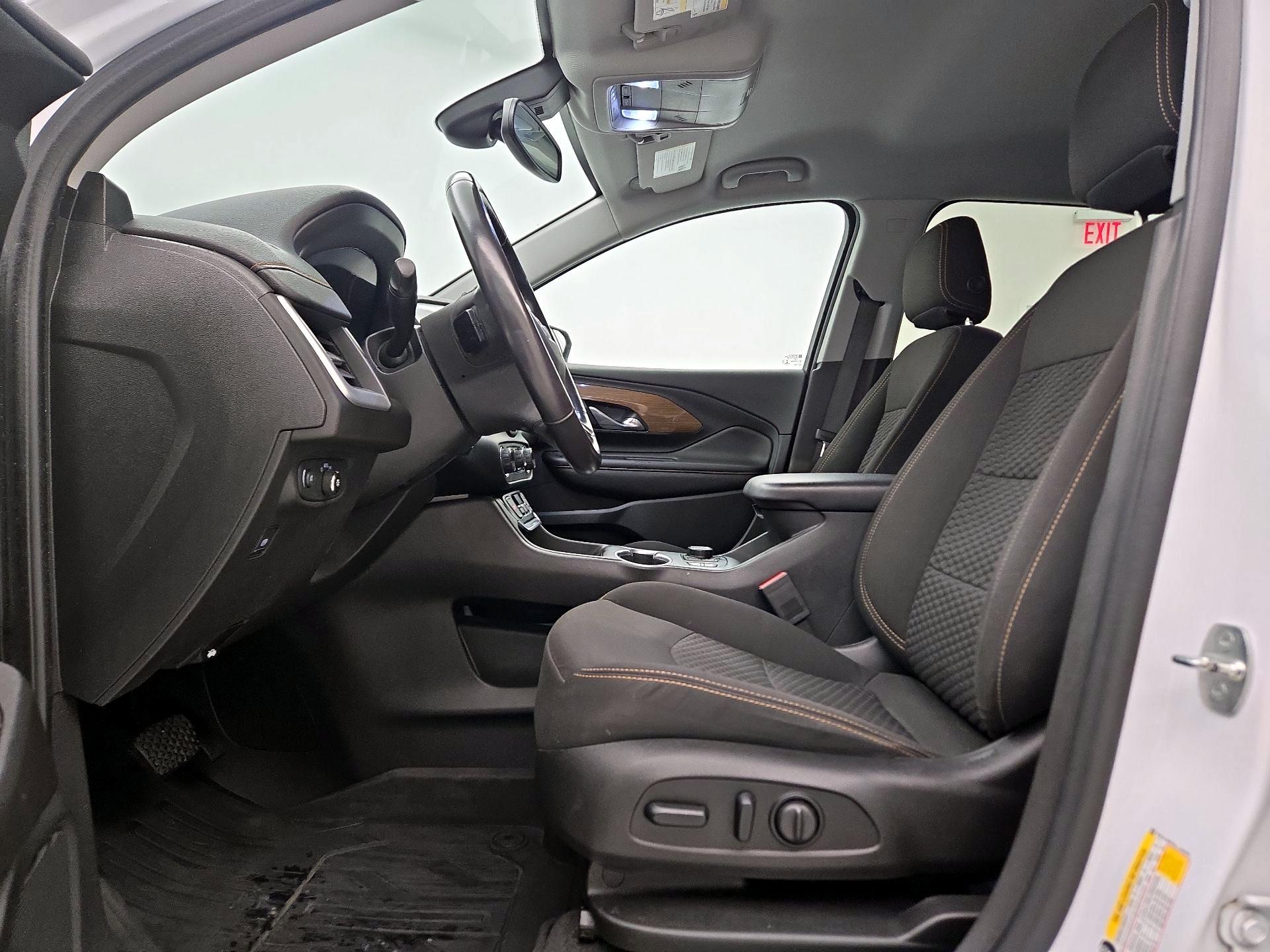 Thumbnail: 2020 GMC Terrain - 11