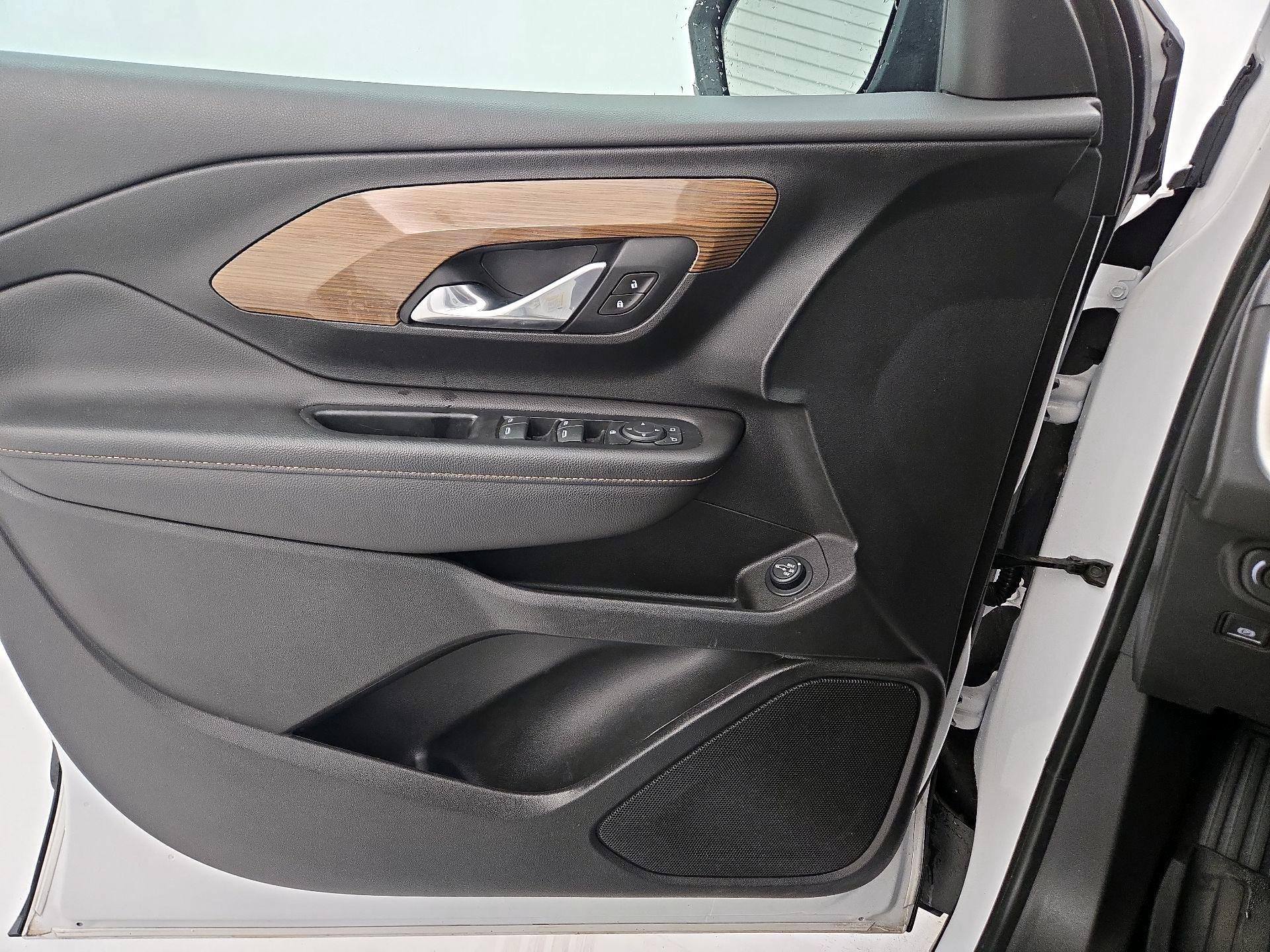 Thumbnail: 2020 GMC Terrain - 12