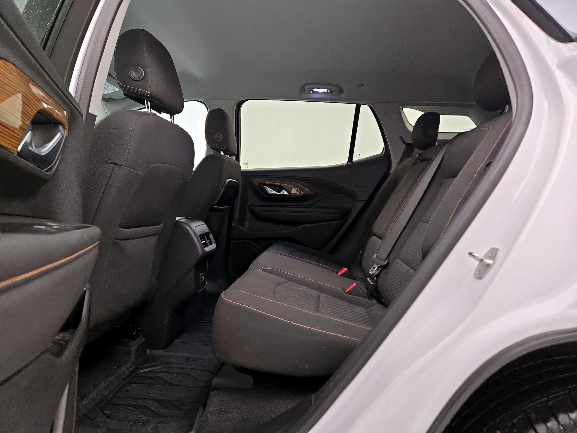 Thumbnail: 2020 GMC Terrain - 19