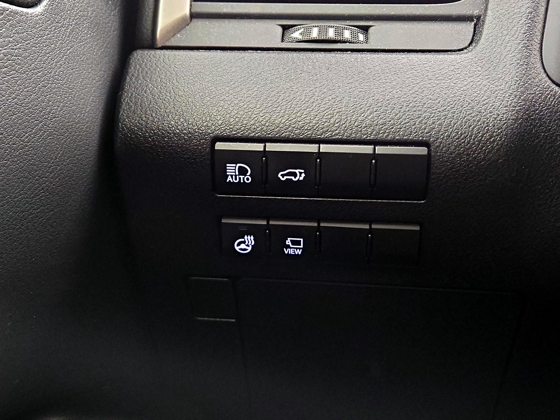 Thumbnail: 2022 Lexus RX - 13