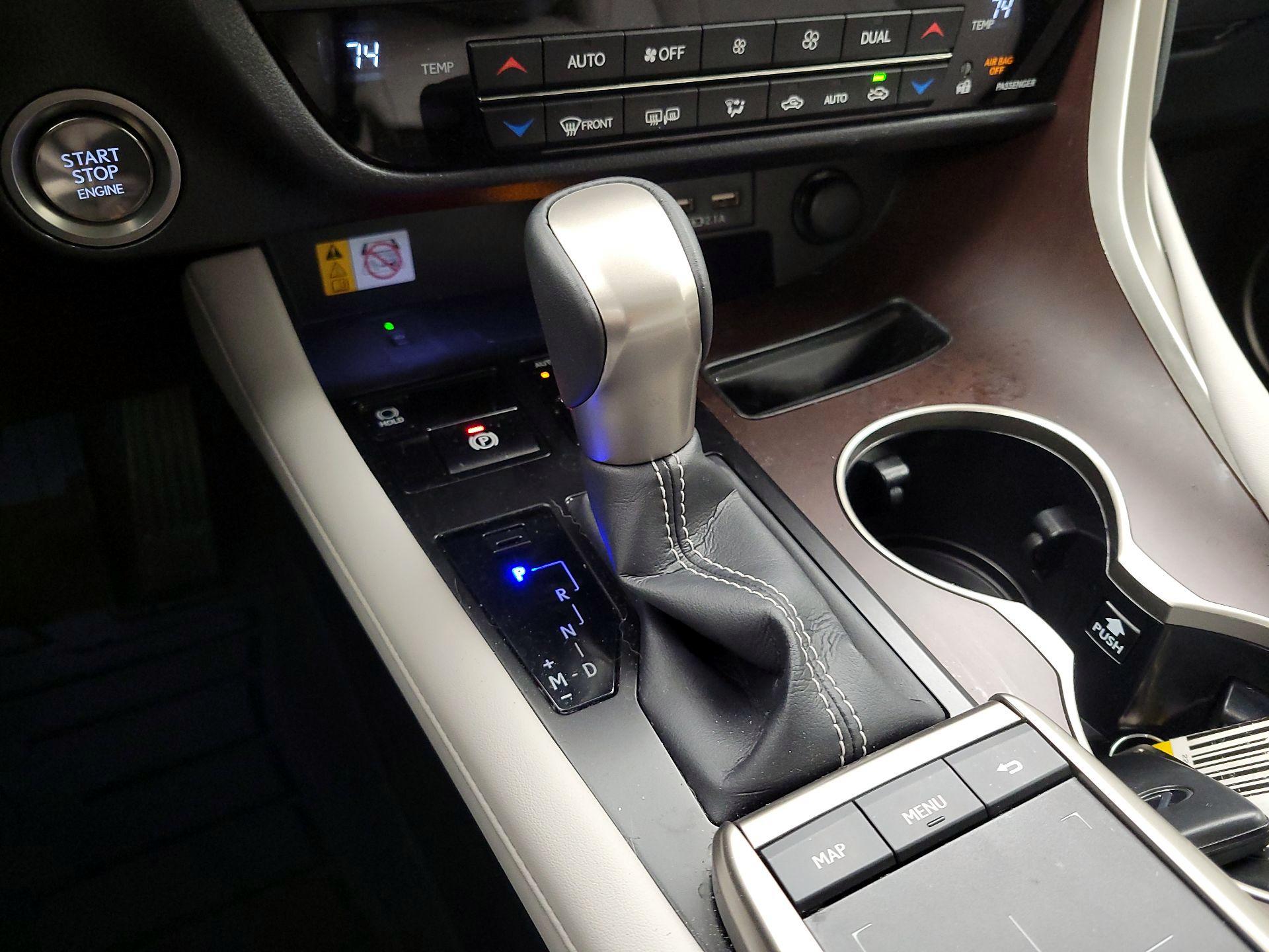 Thumbnail: 2022 Lexus RX - 17