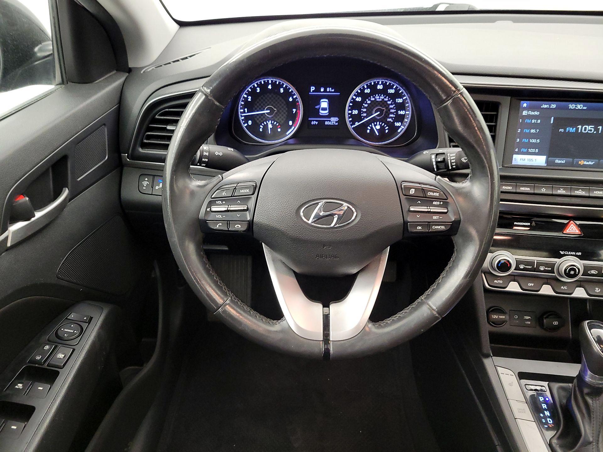 Thumbnail: 2020 Hyundai Elantra - 10