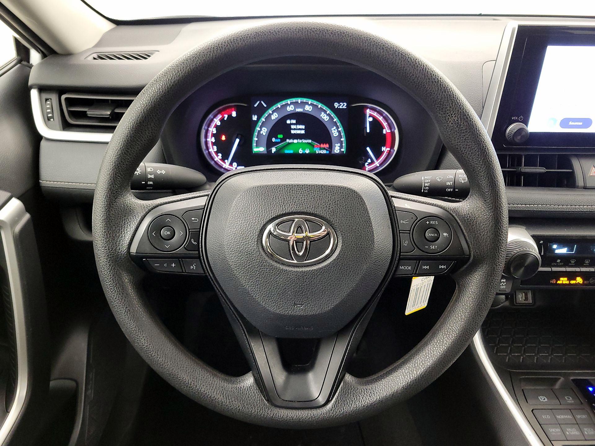 Thumbnail: 2024 Toyota RAV4 - 10