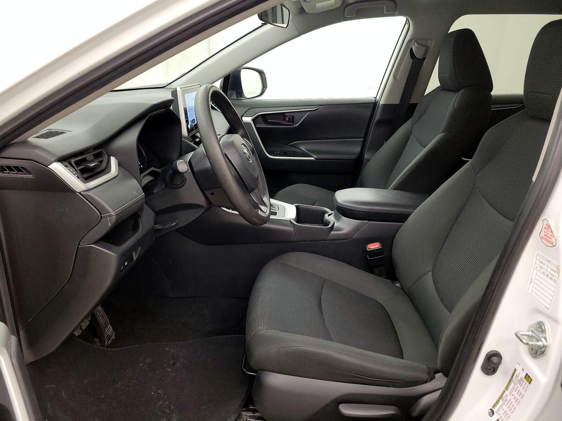 Thumbnail: 2024 Toyota RAV4 - 11