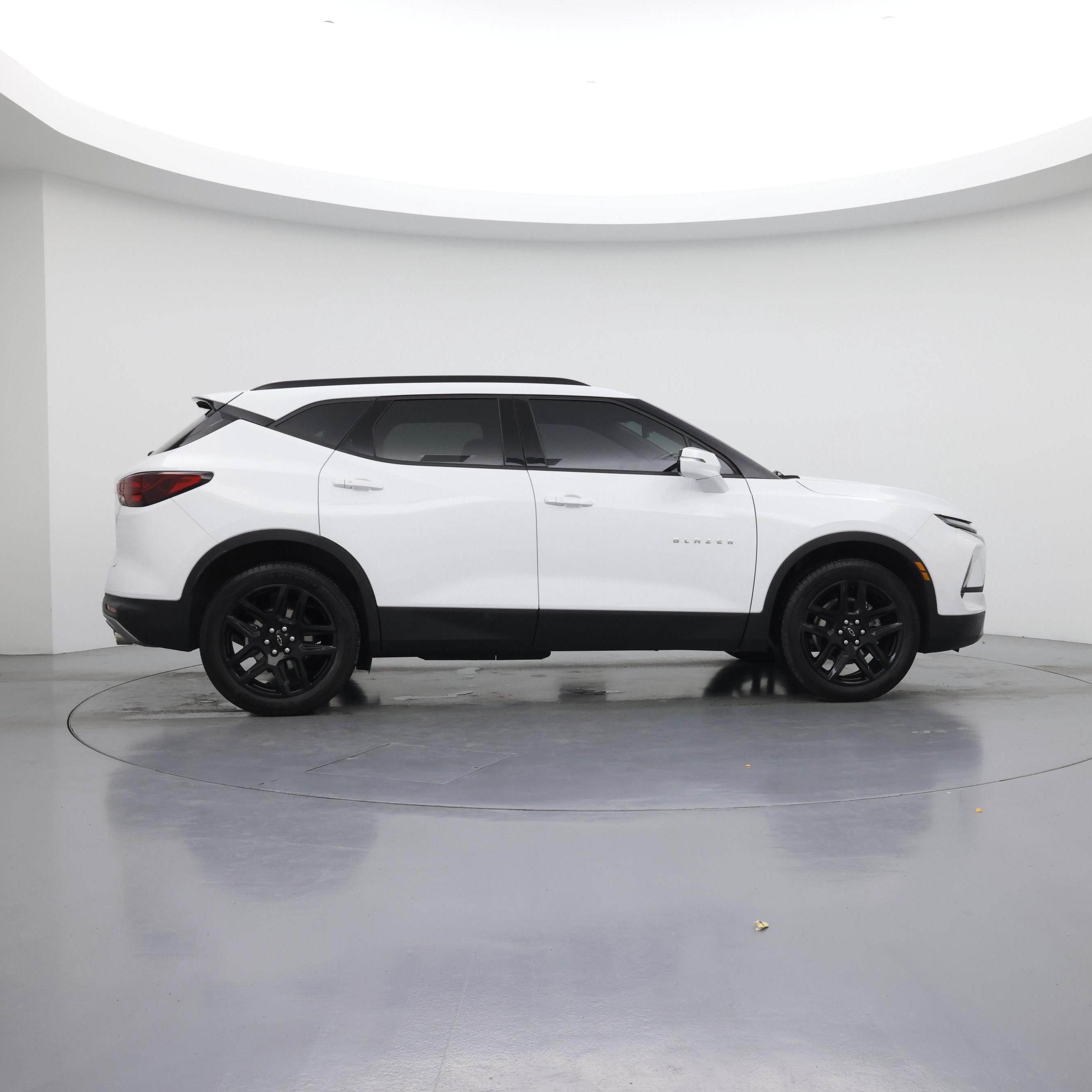 Thumbnail: 2023 Chevrolet Blazer - 7