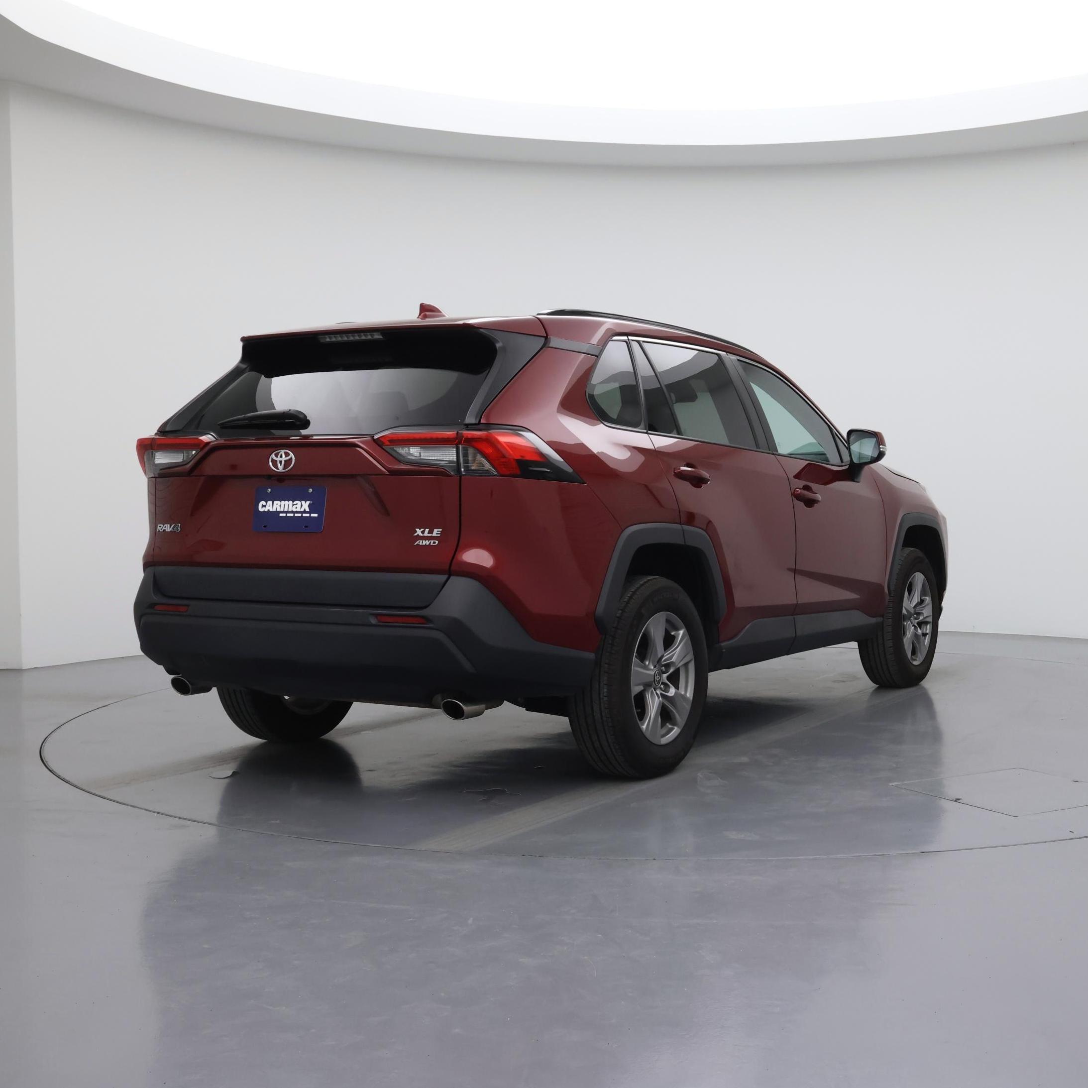 Thumbnail: 2023 Toyota RAV4 - 8