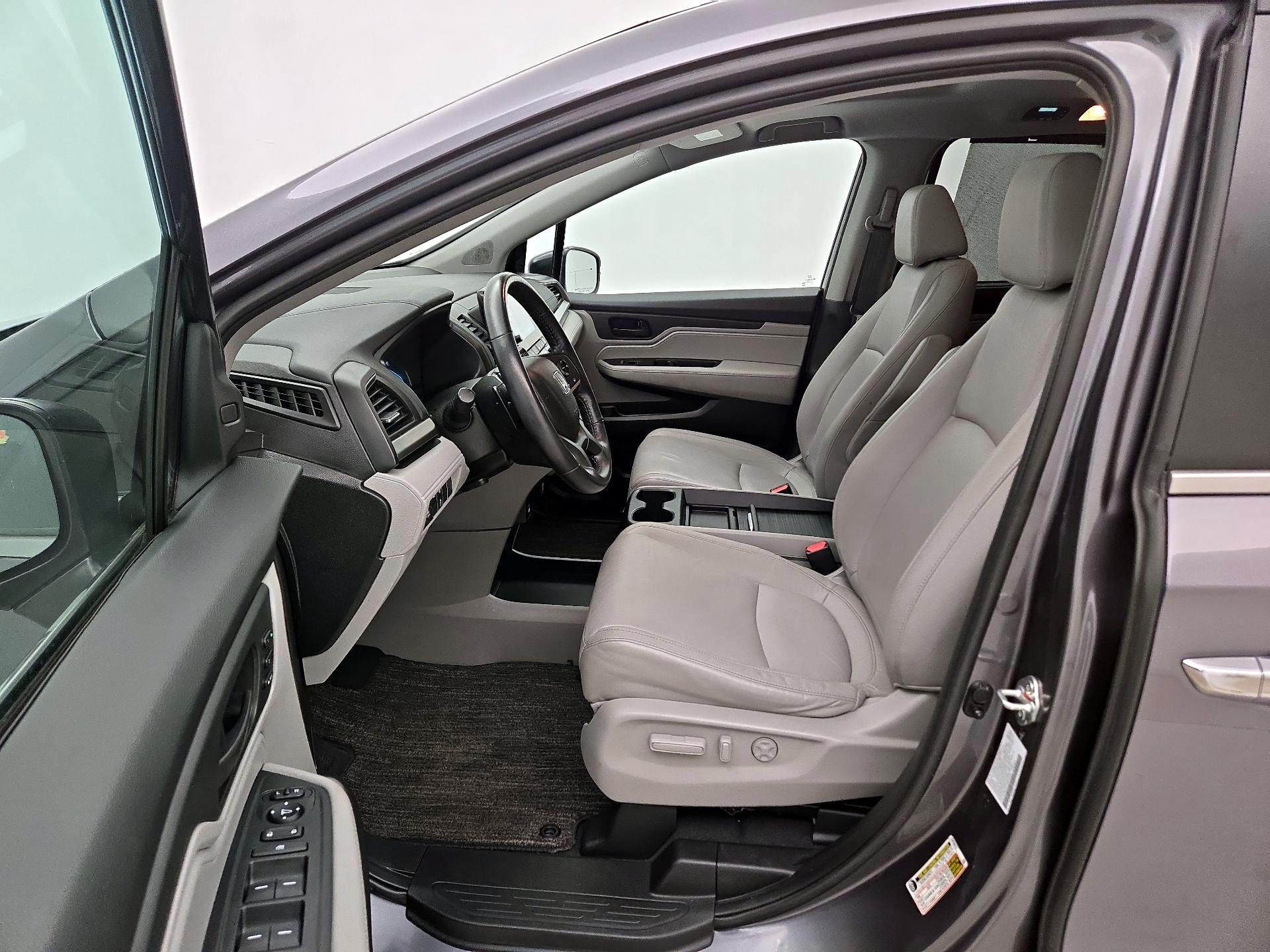 Thumbnail: 2022 Honda Odyssey - 11