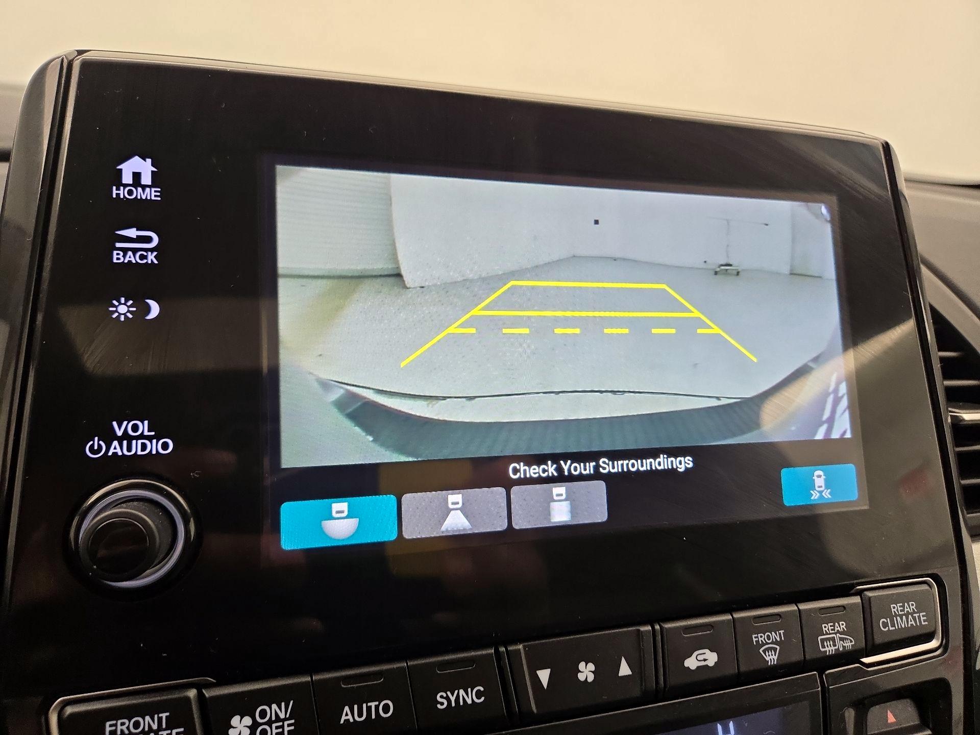 Thumbnail: 2022 Honda Odyssey - 14