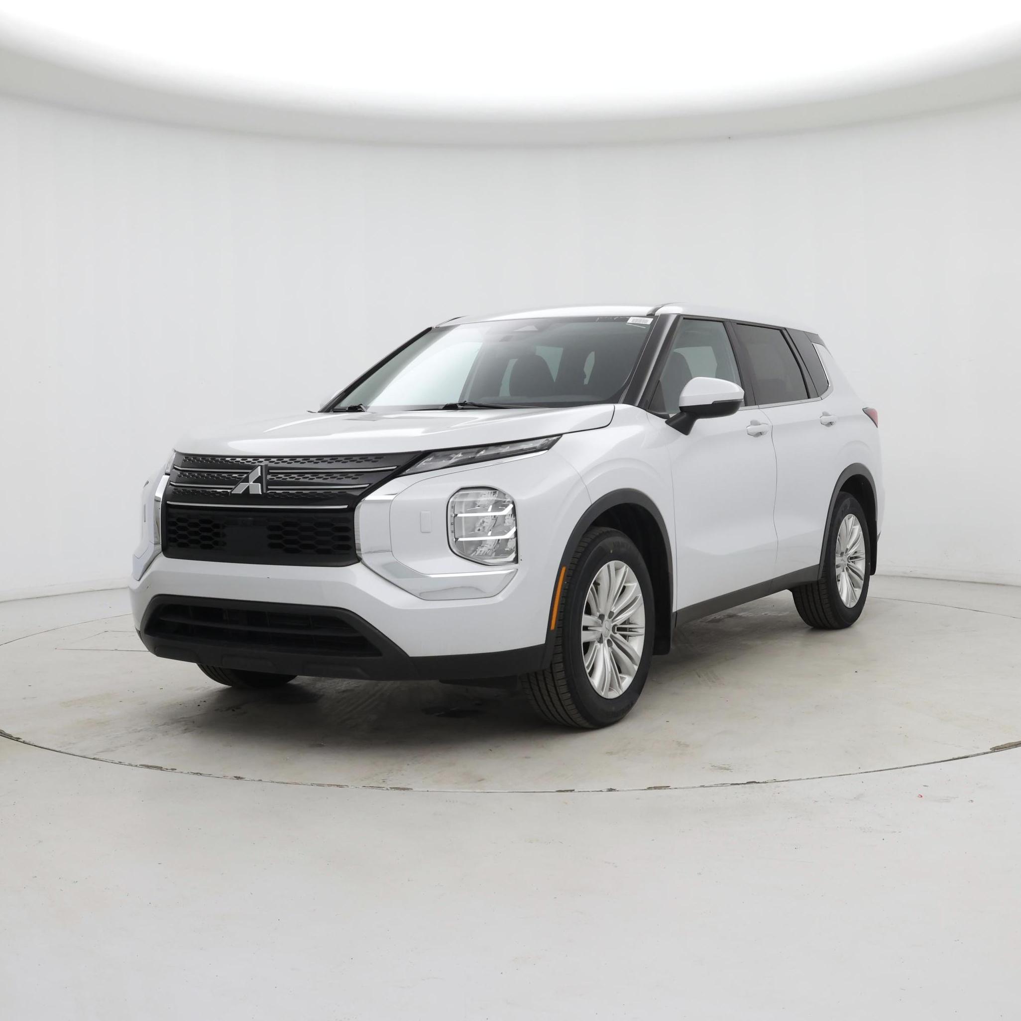 Thumbnail: 2022 Mitsubishi Outlander - 4