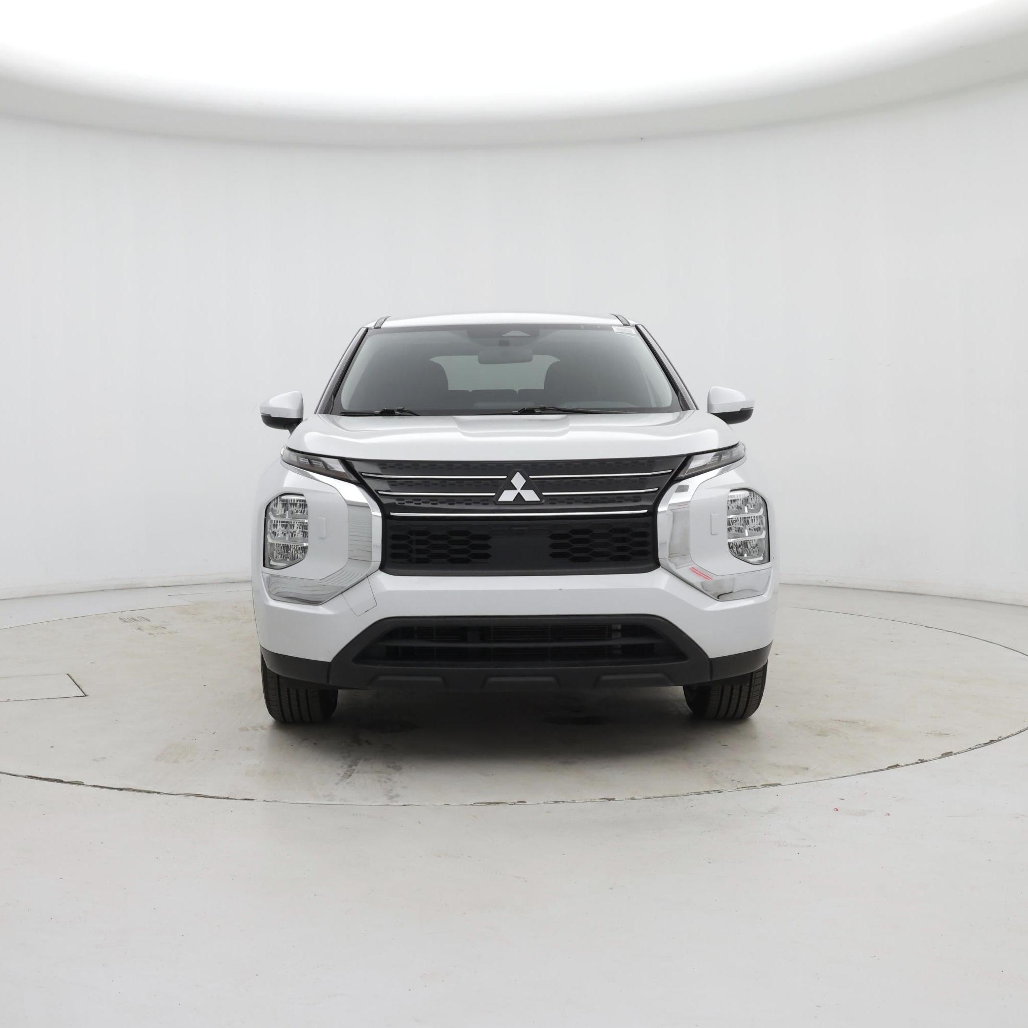 Thumbnail: 2022 Mitsubishi Outlander - 5