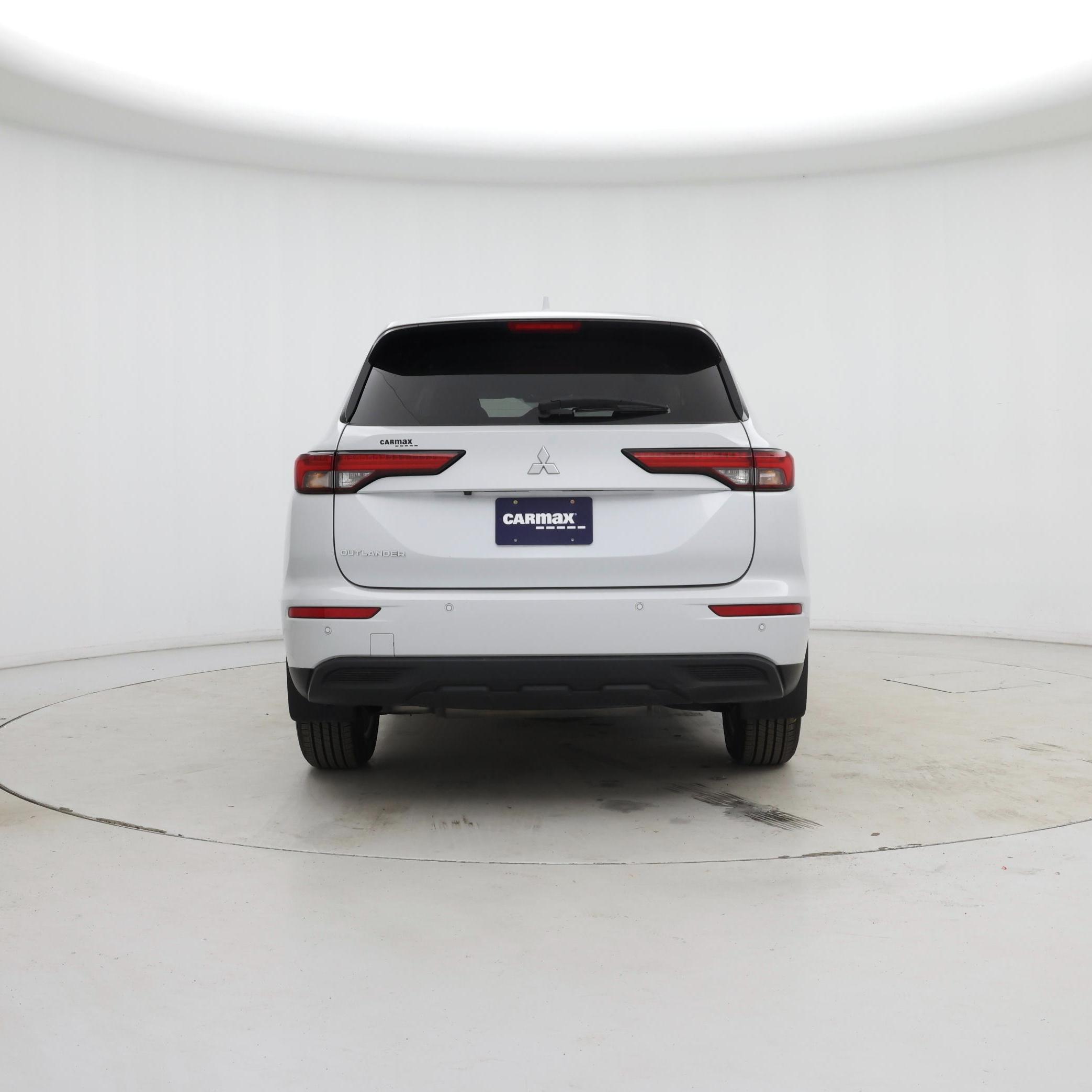 Thumbnail: 2022 Mitsubishi Outlander - 6