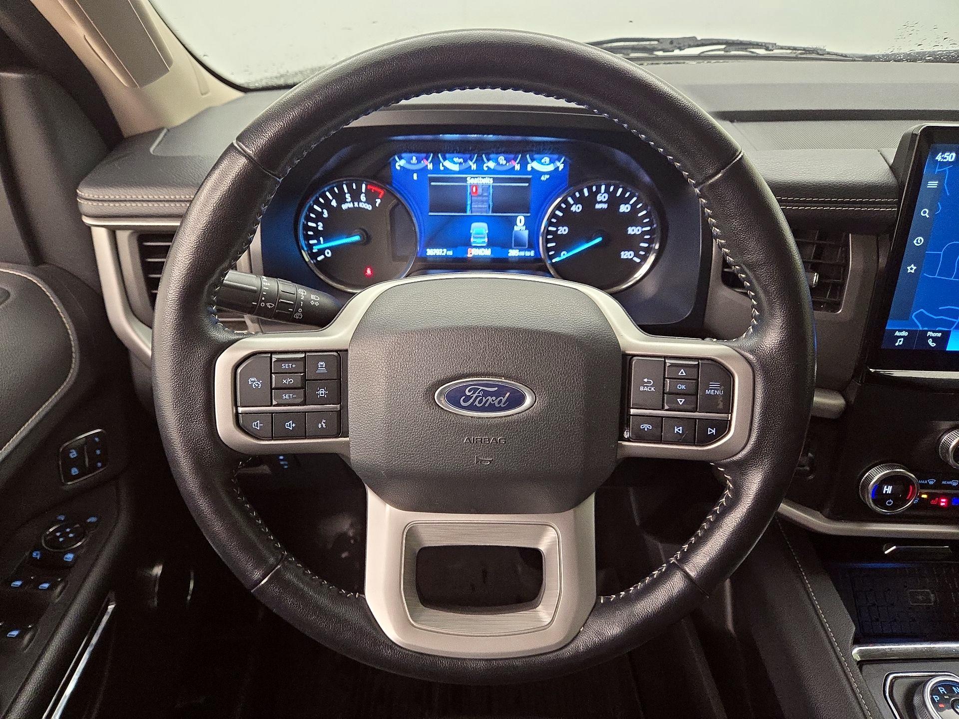 Thumbnail: 2023 Ford Expedition - 10