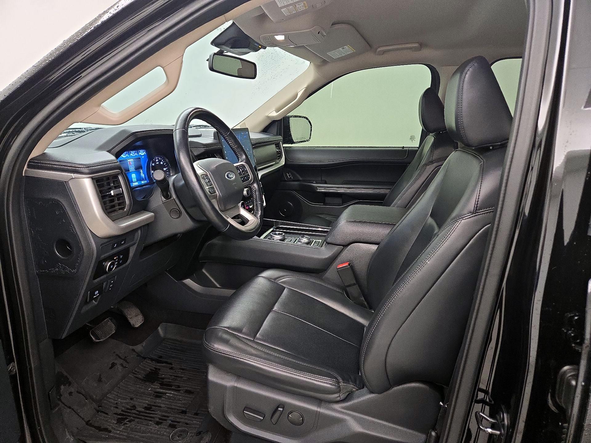 Thumbnail: 2023 Ford Expedition - 11