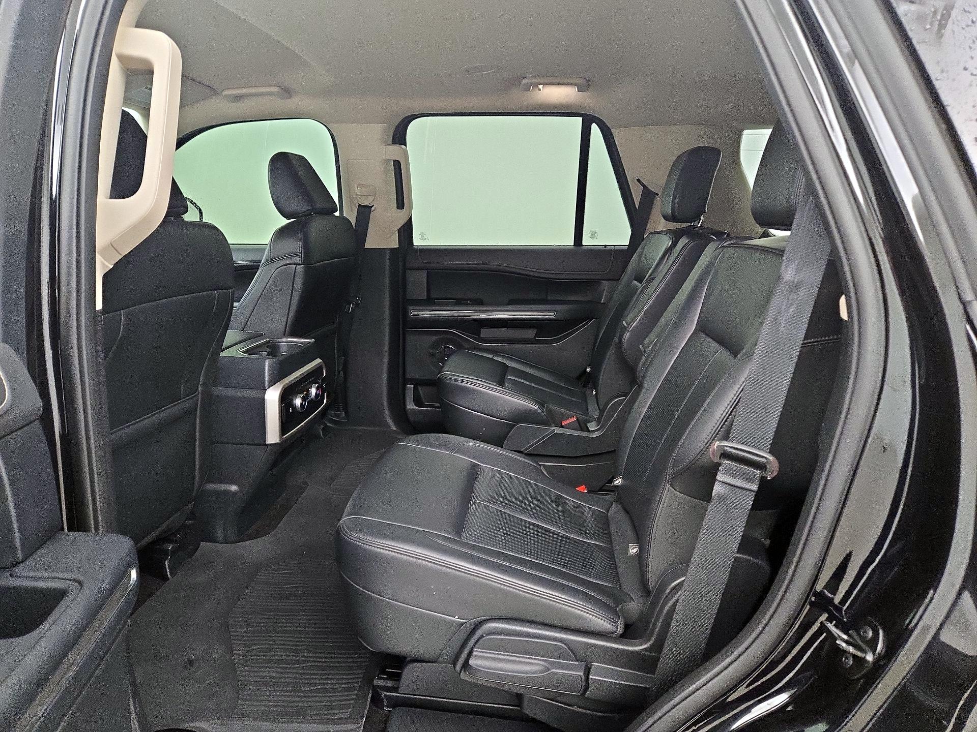 Thumbnail: 2023 Ford Expedition - 20