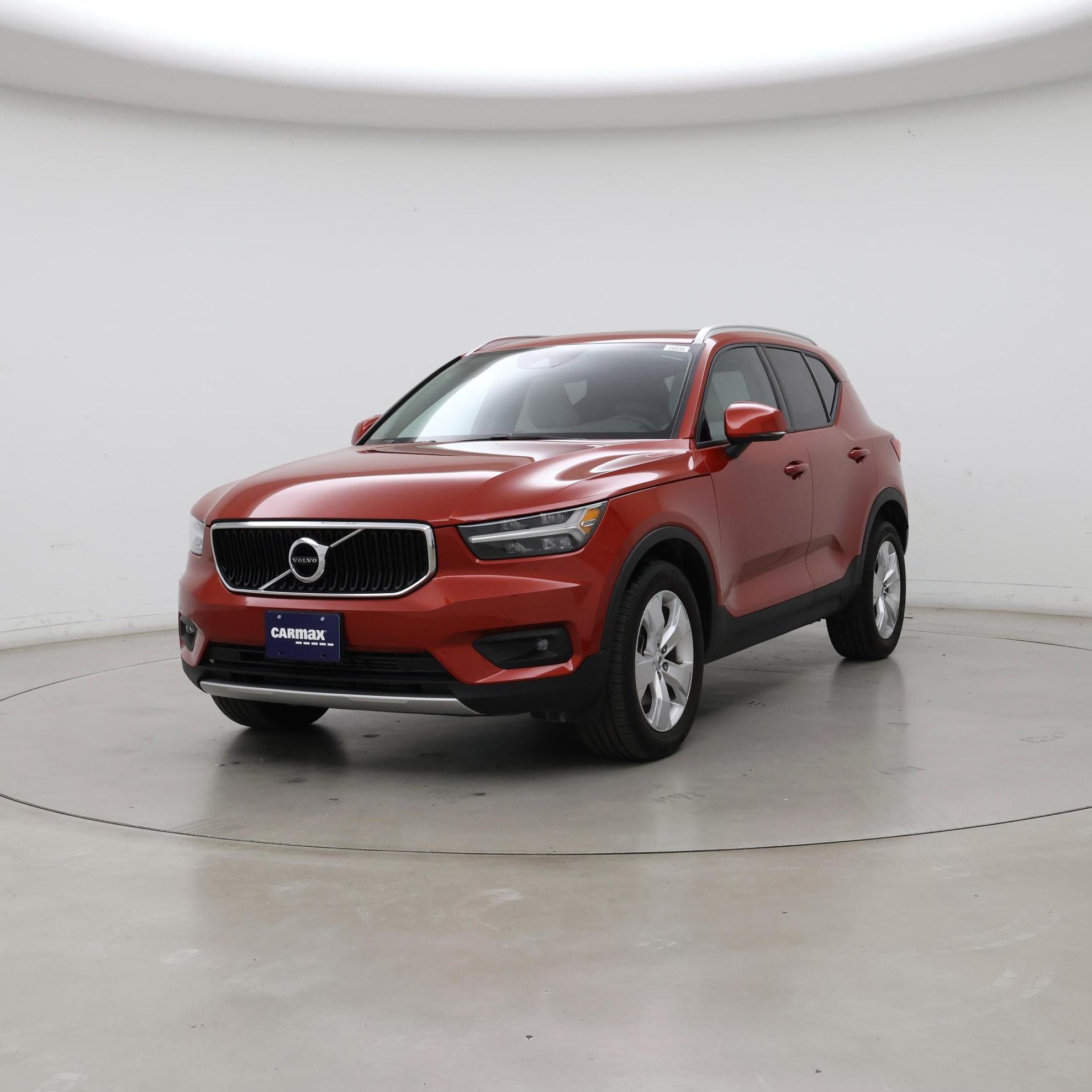 Thumbnail: 2021 Volvo XC40 - 4