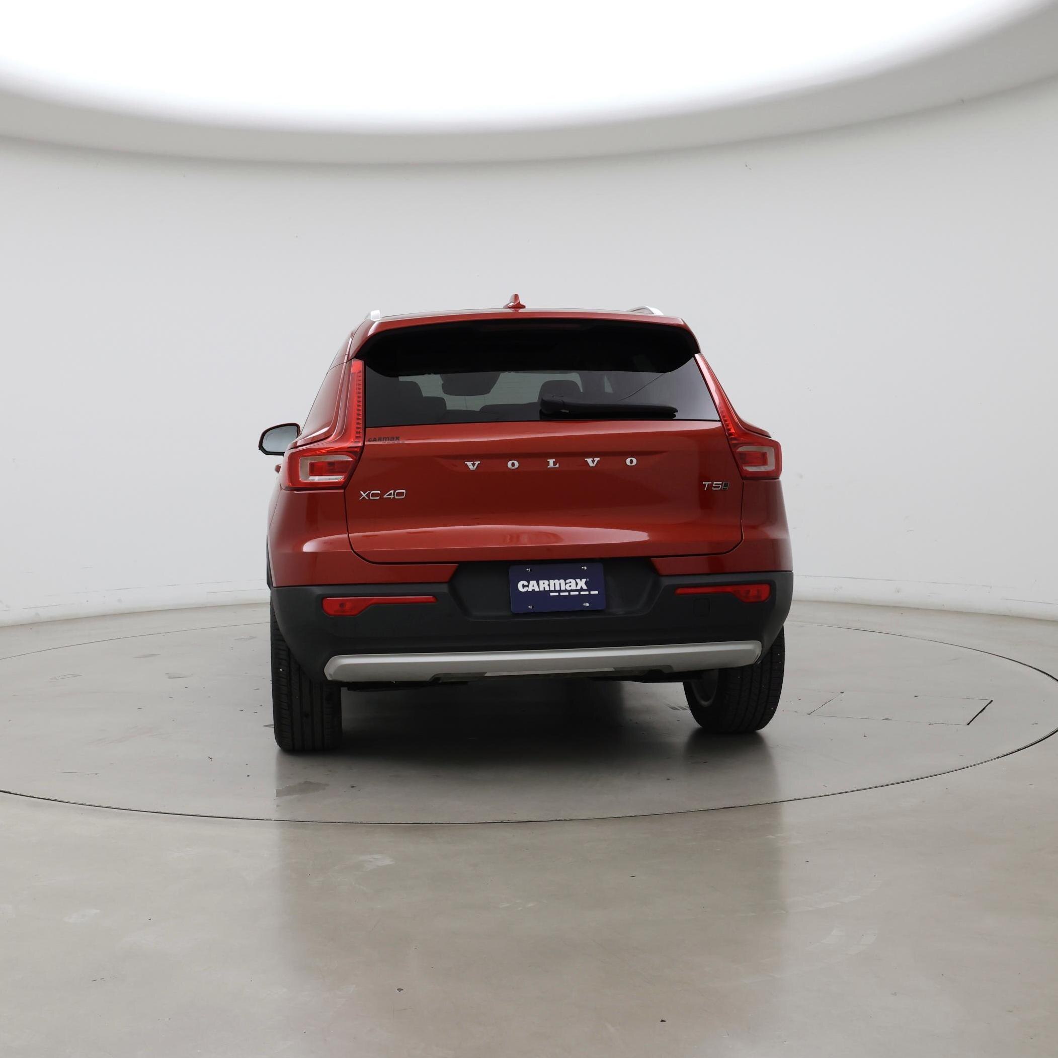 Thumbnail: 2021 Volvo XC40 - 6