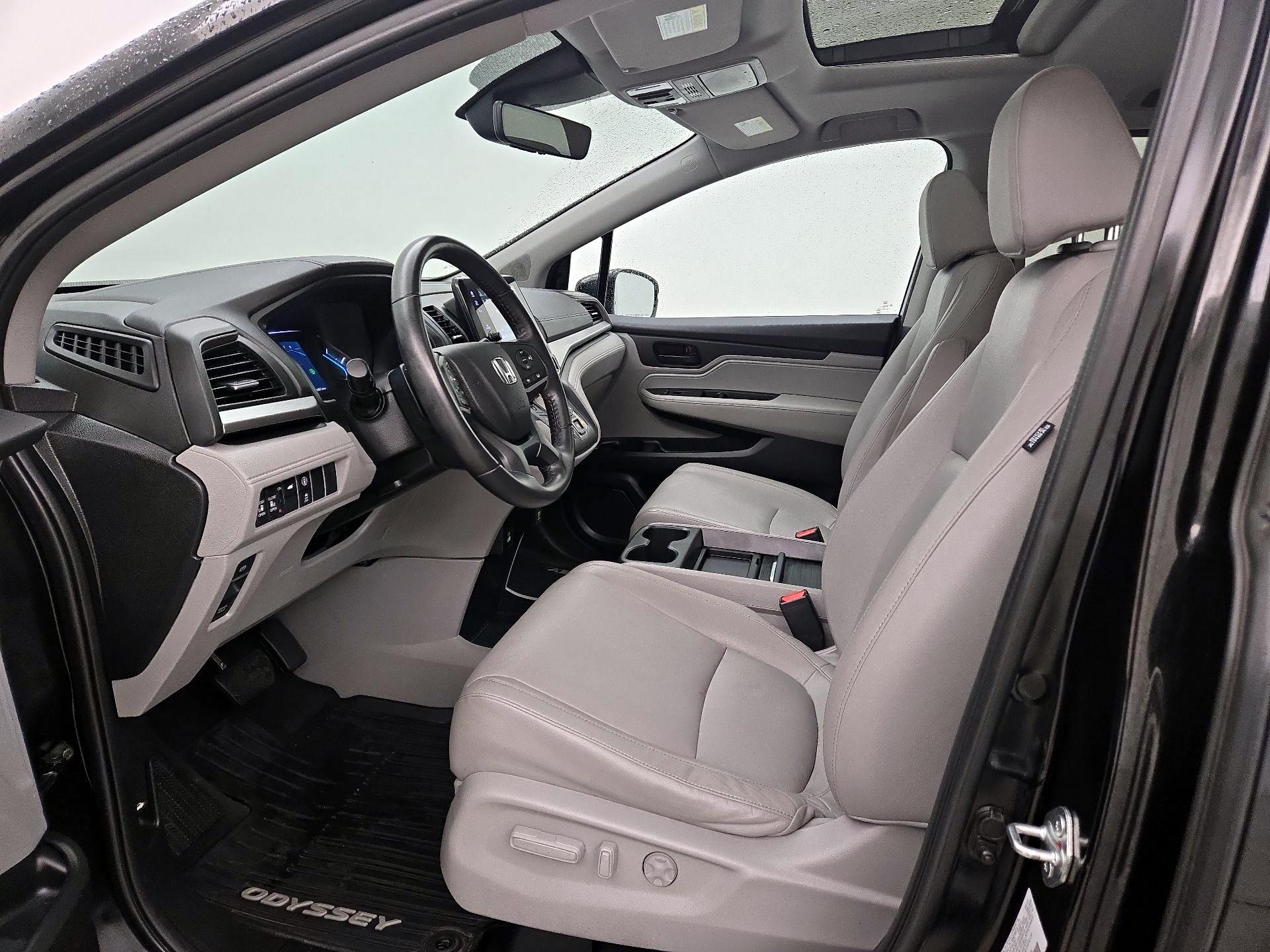 Thumbnail: 2022 Honda Odyssey - 11