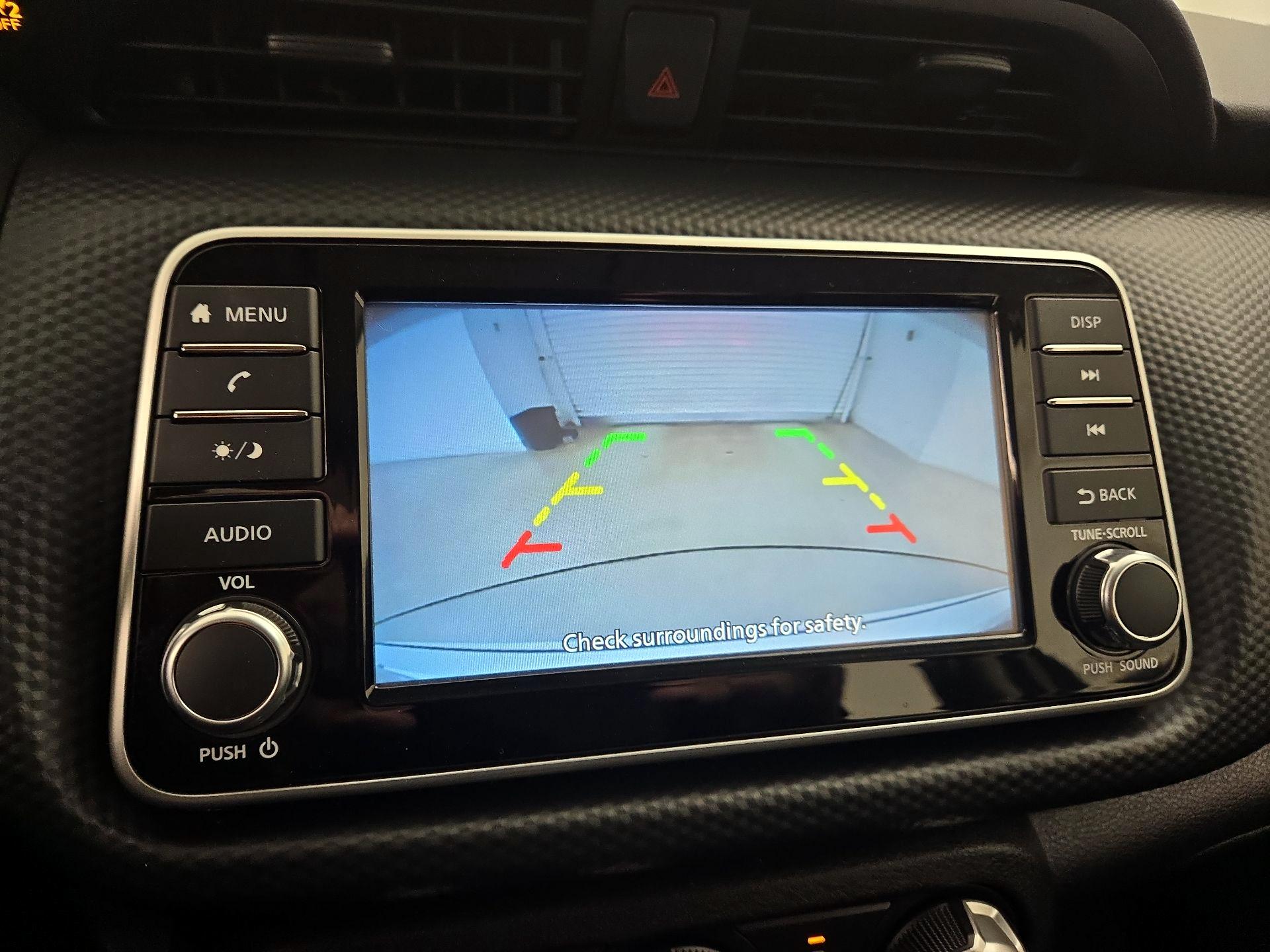 Thumbnail: 2021 Nissan Kicks - 14