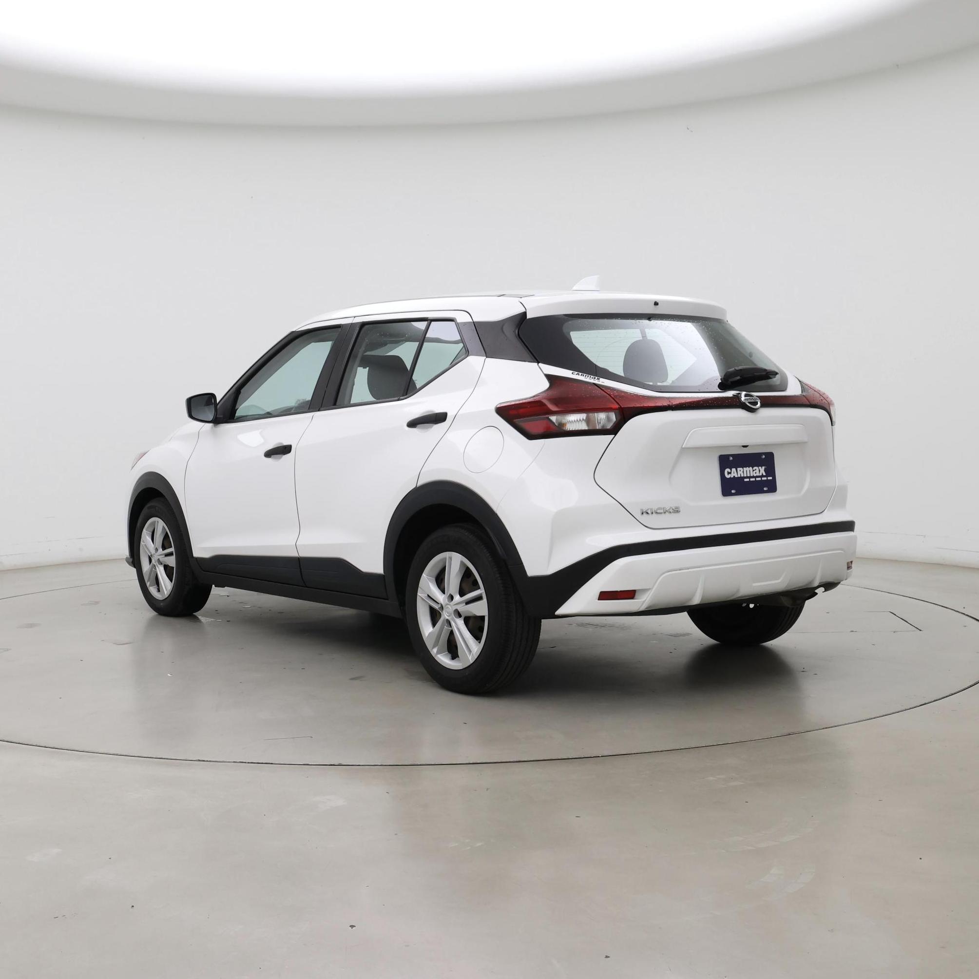 Thumbnail: 2021 Nissan Kicks - 2