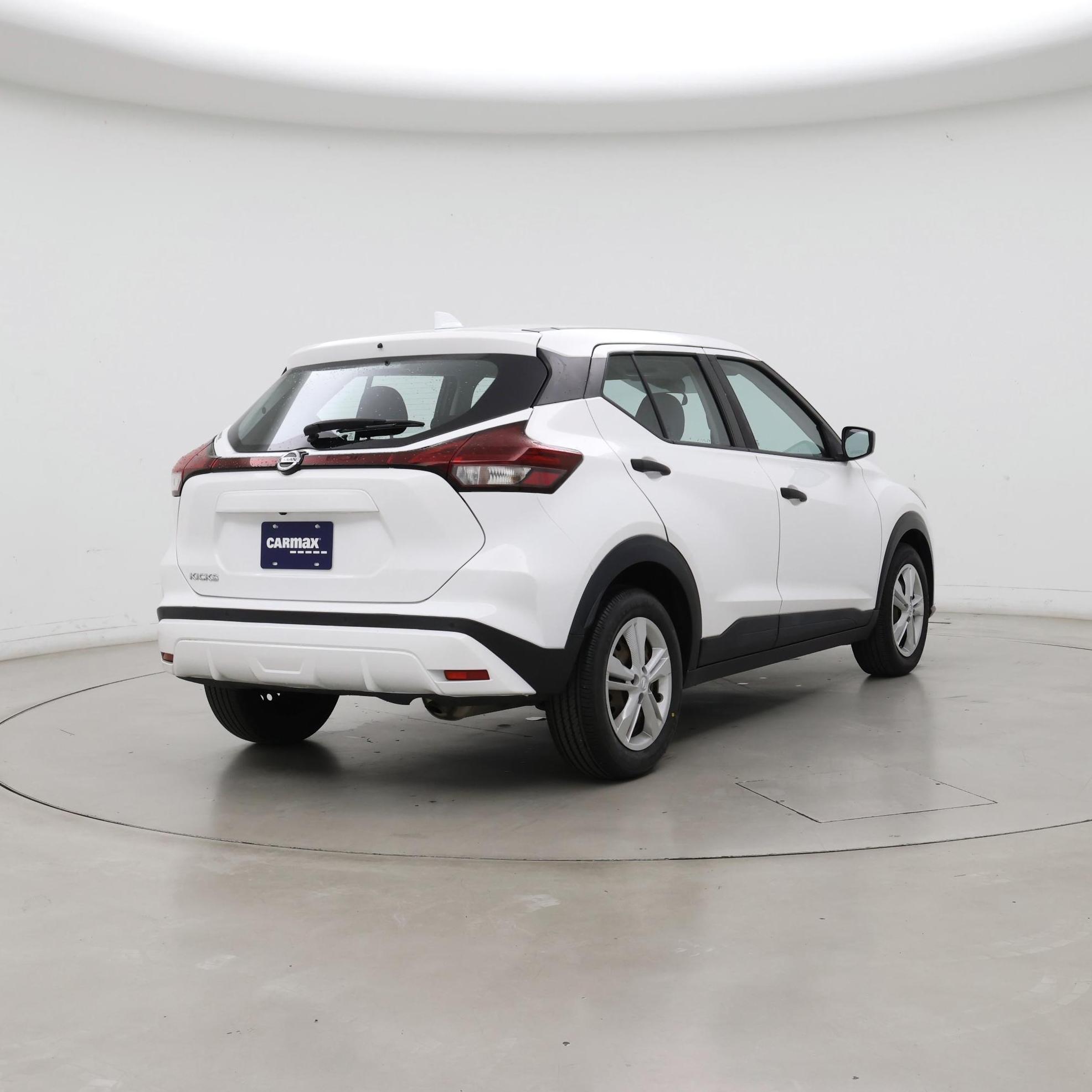 Thumbnail: 2021 Nissan Kicks - 8