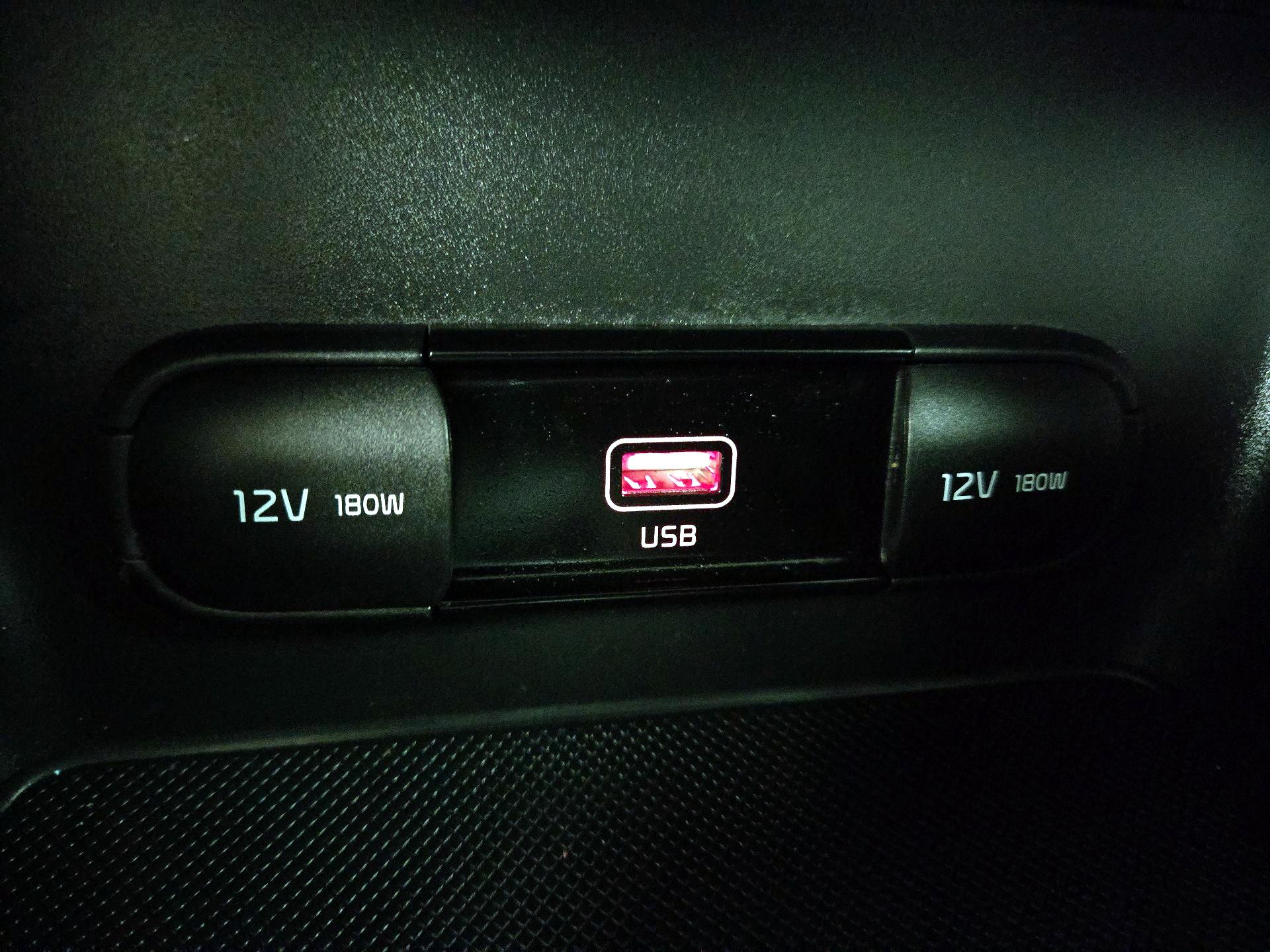 Thumbnail: 2021 Kia Sportage - 18