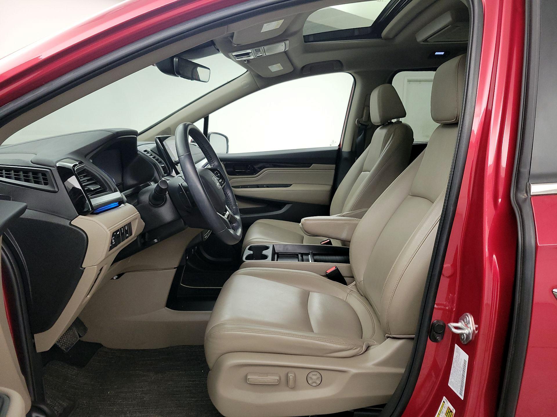 Thumbnail: 2023 Honda Odyssey - 11