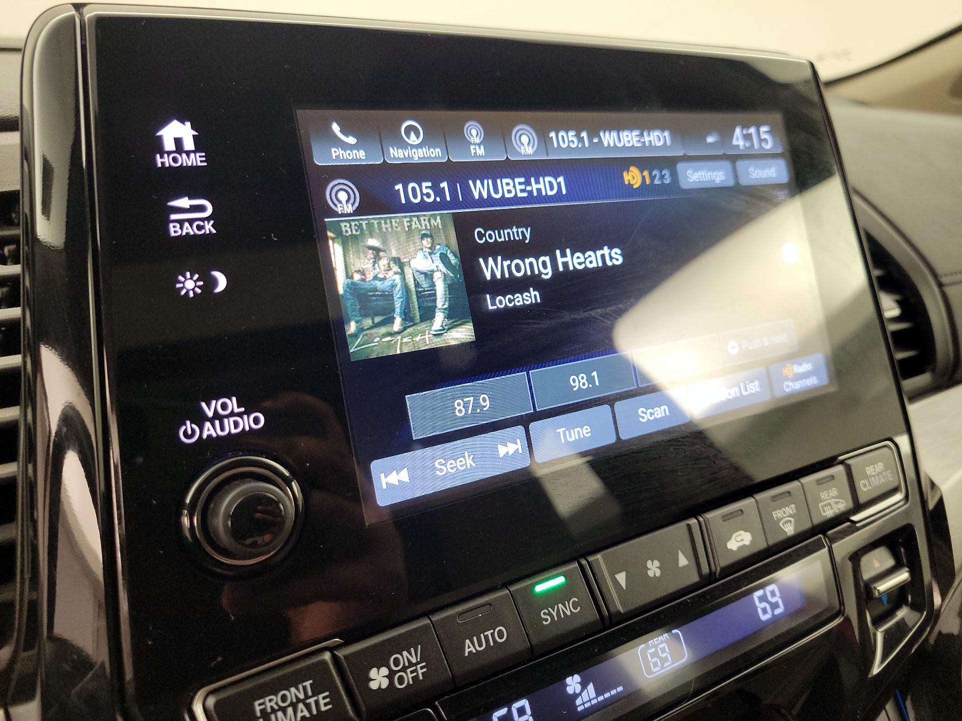 Thumbnail: 2023 Honda Odyssey - 16