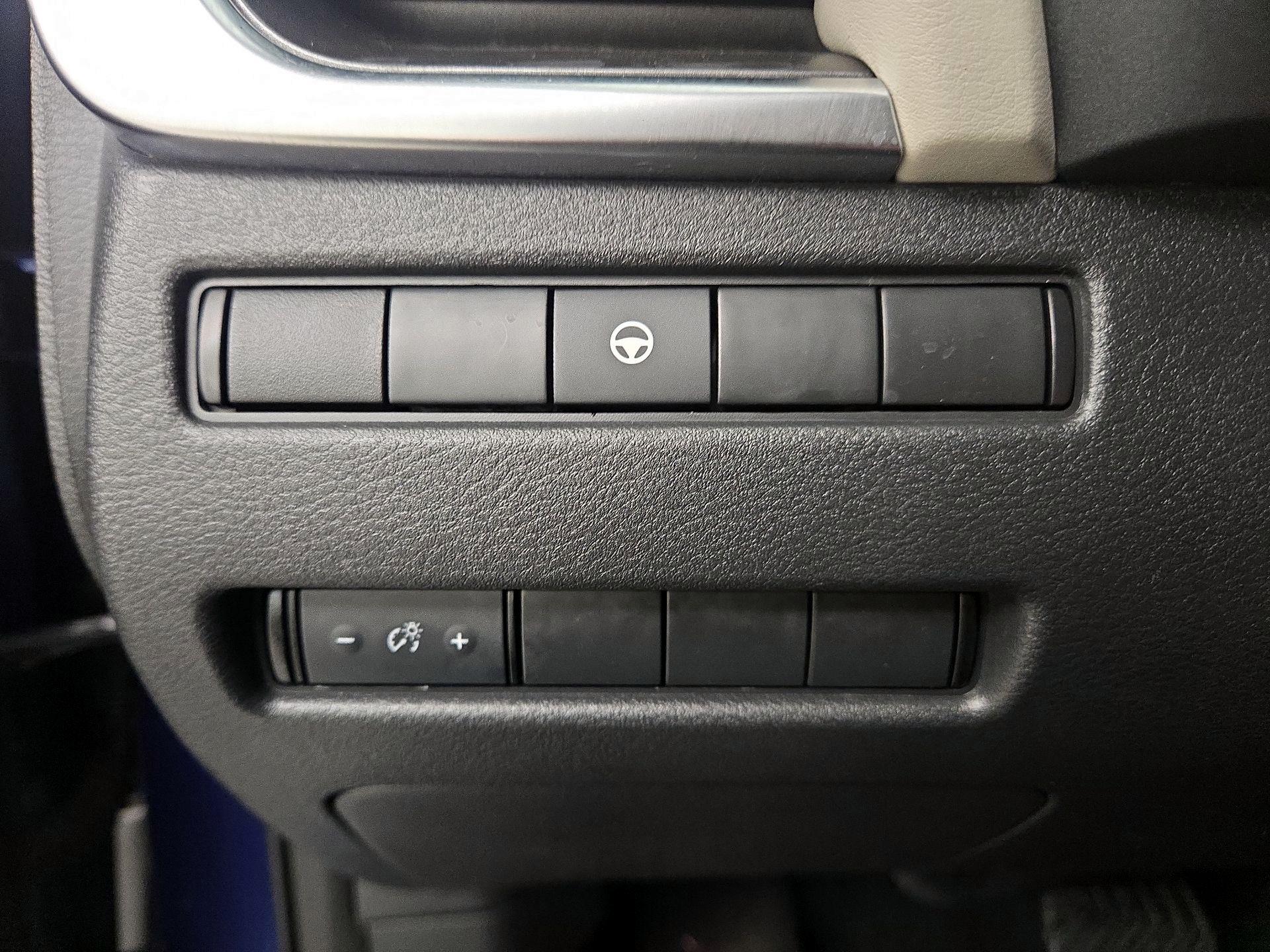 Thumbnail: 2021 Nissan Rogue - 13