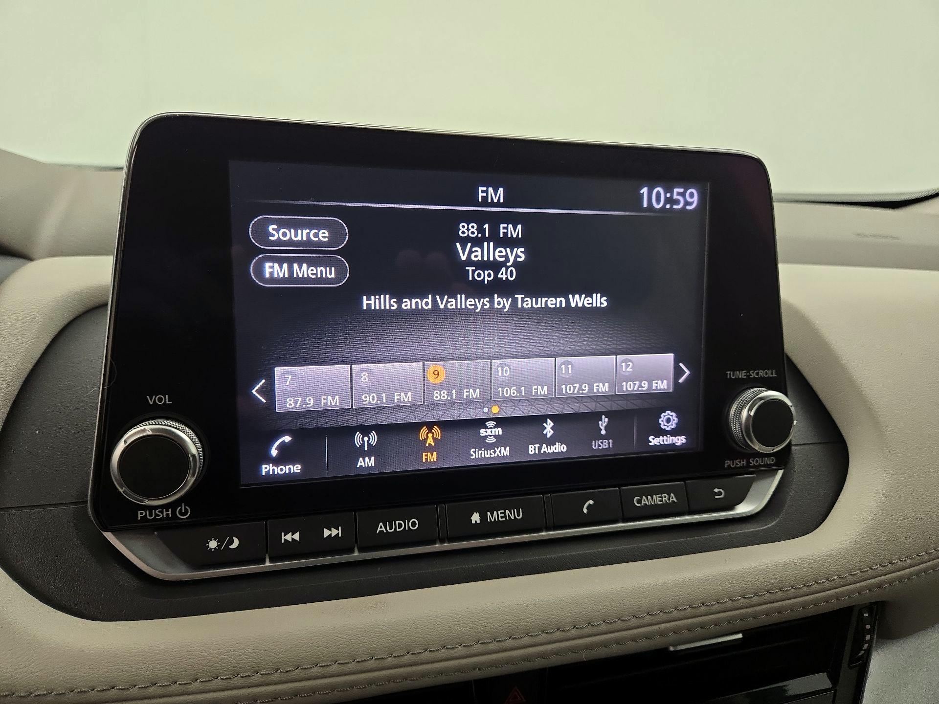 Thumbnail: 2021 Nissan Rogue - 15