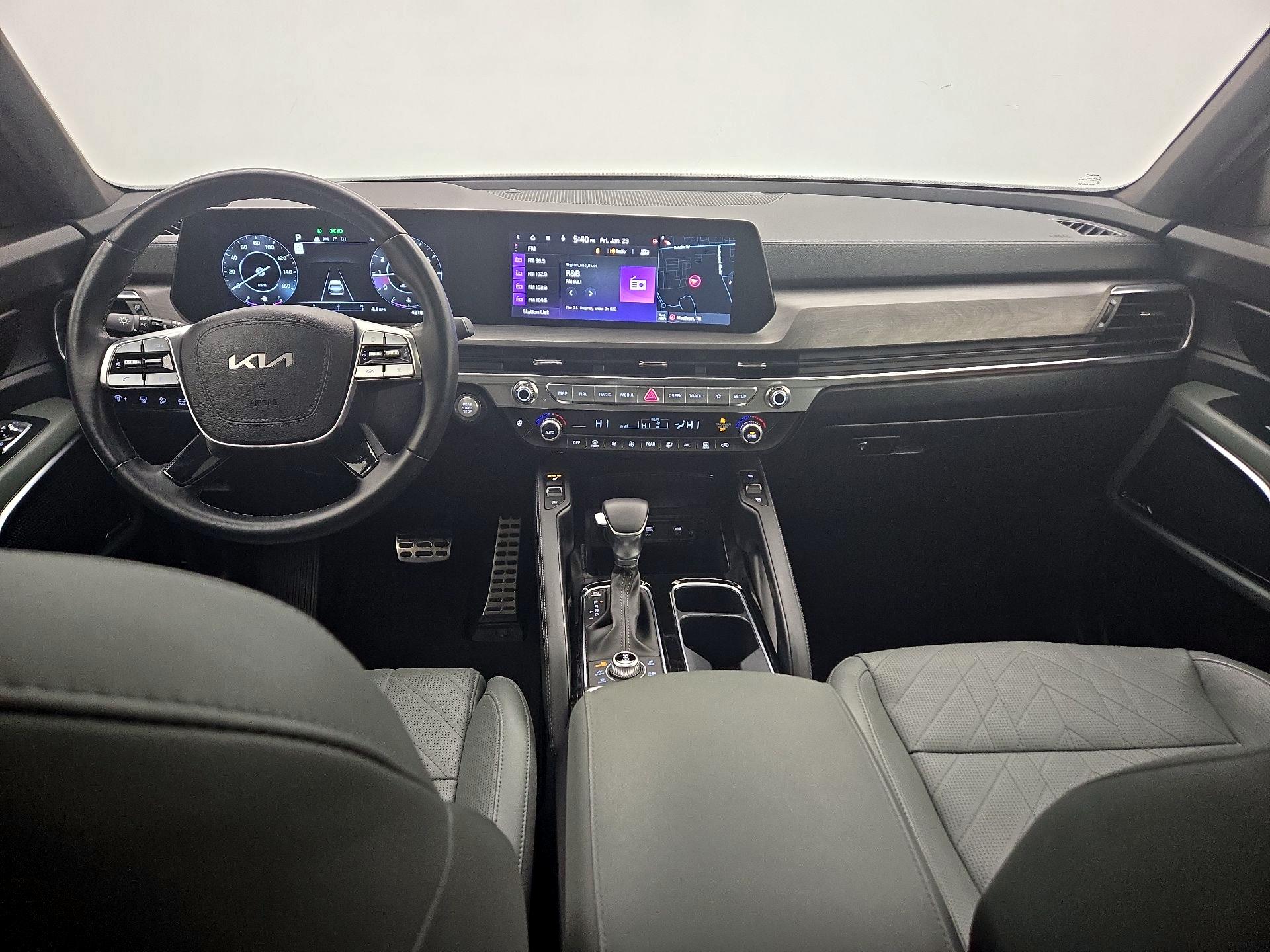 Thumbnail: 2023 Kia Telluride - 9