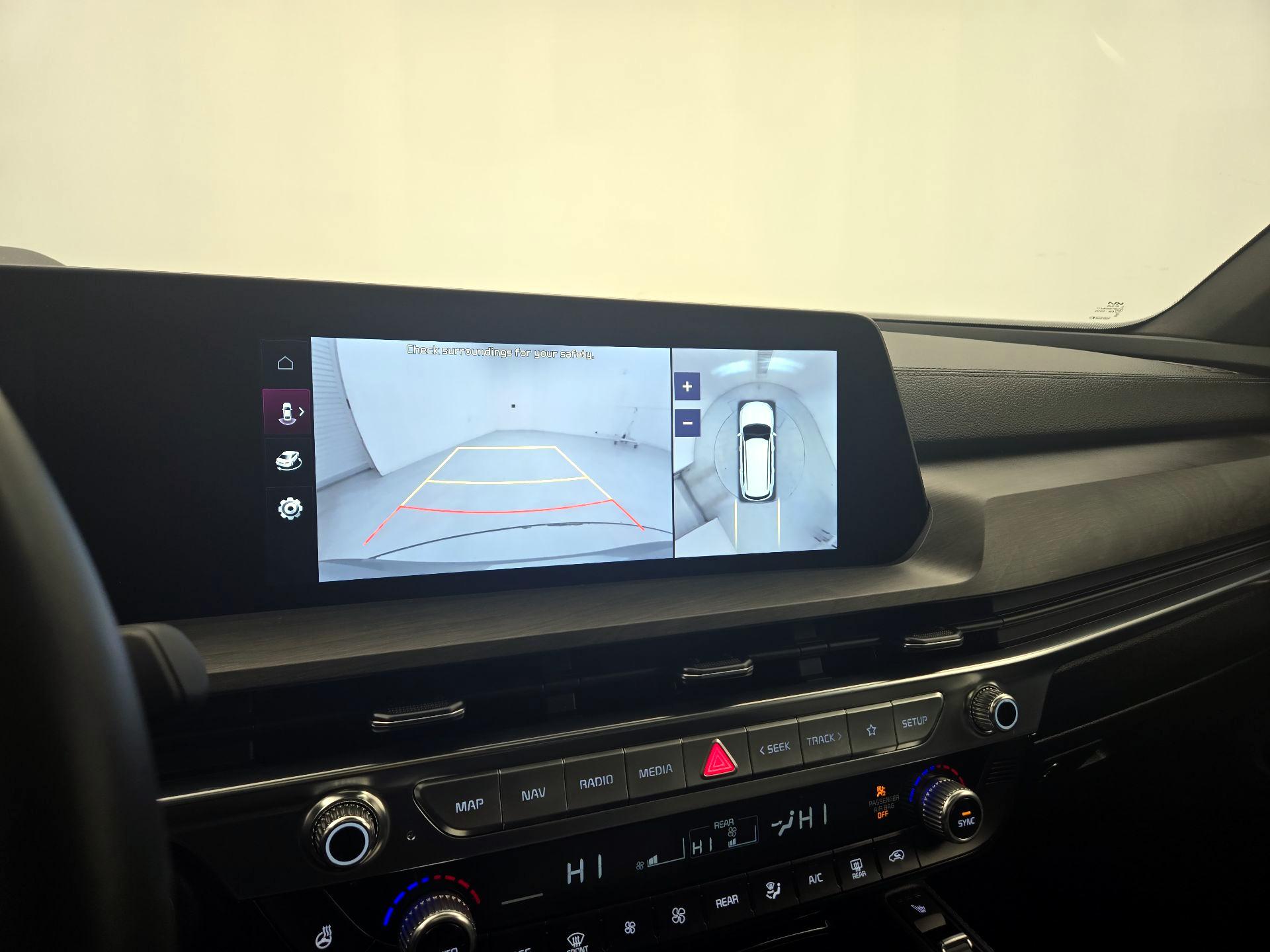 Thumbnail: 2023 Kia Telluride - 15