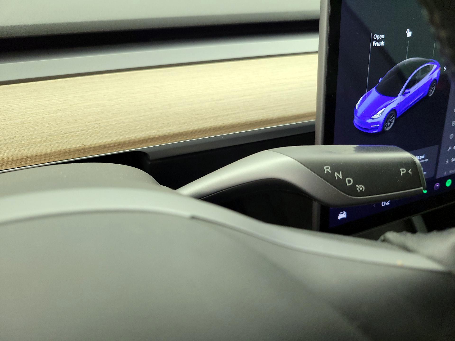 Thumbnail: 2021 Tesla Model 3 - 17