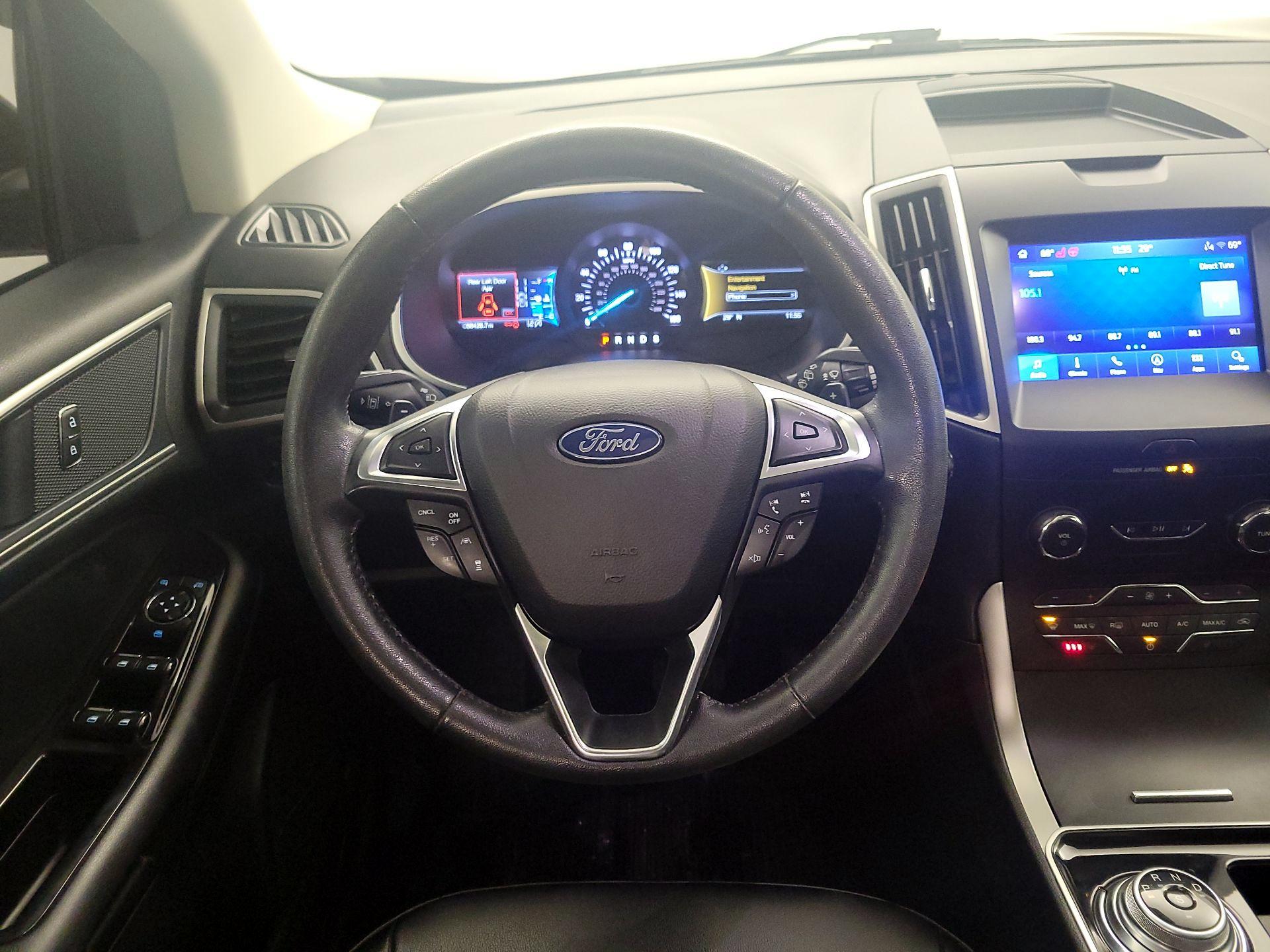 Thumbnail: 2020 Ford Edge - 10