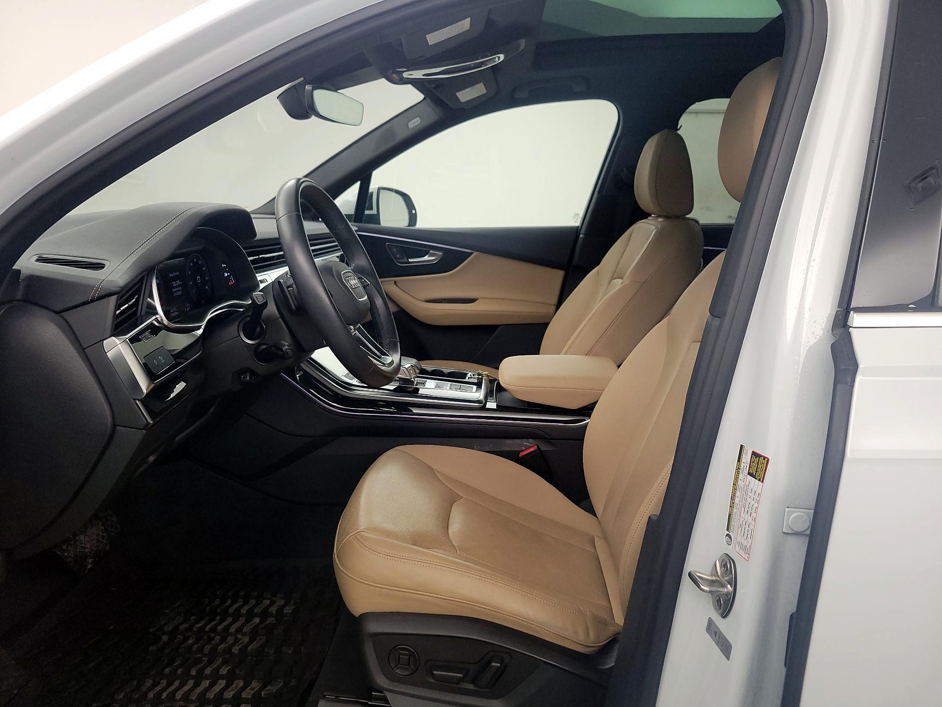 Thumbnail: 2023 Audi Q7 - 11