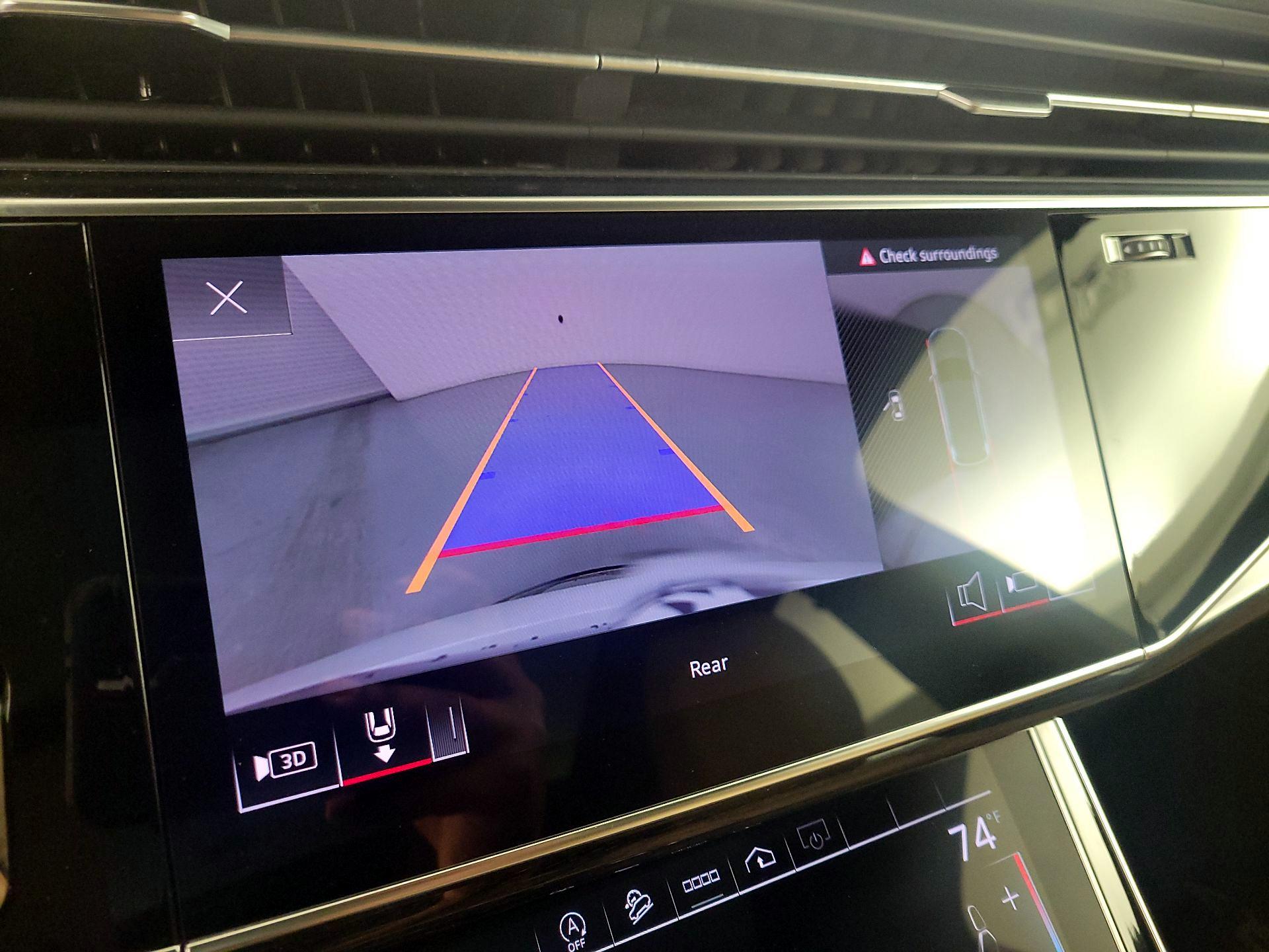 Thumbnail: 2023 Audi Q7 - 15